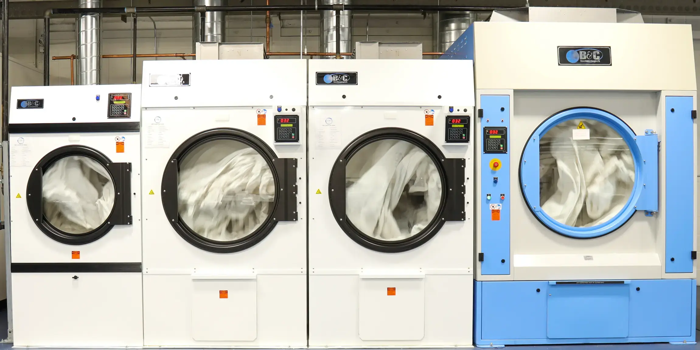M & F Laundry - Image 11