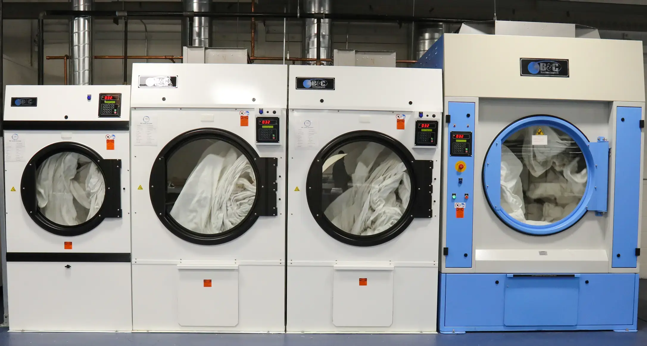 M & F Laundry thumbnail 12