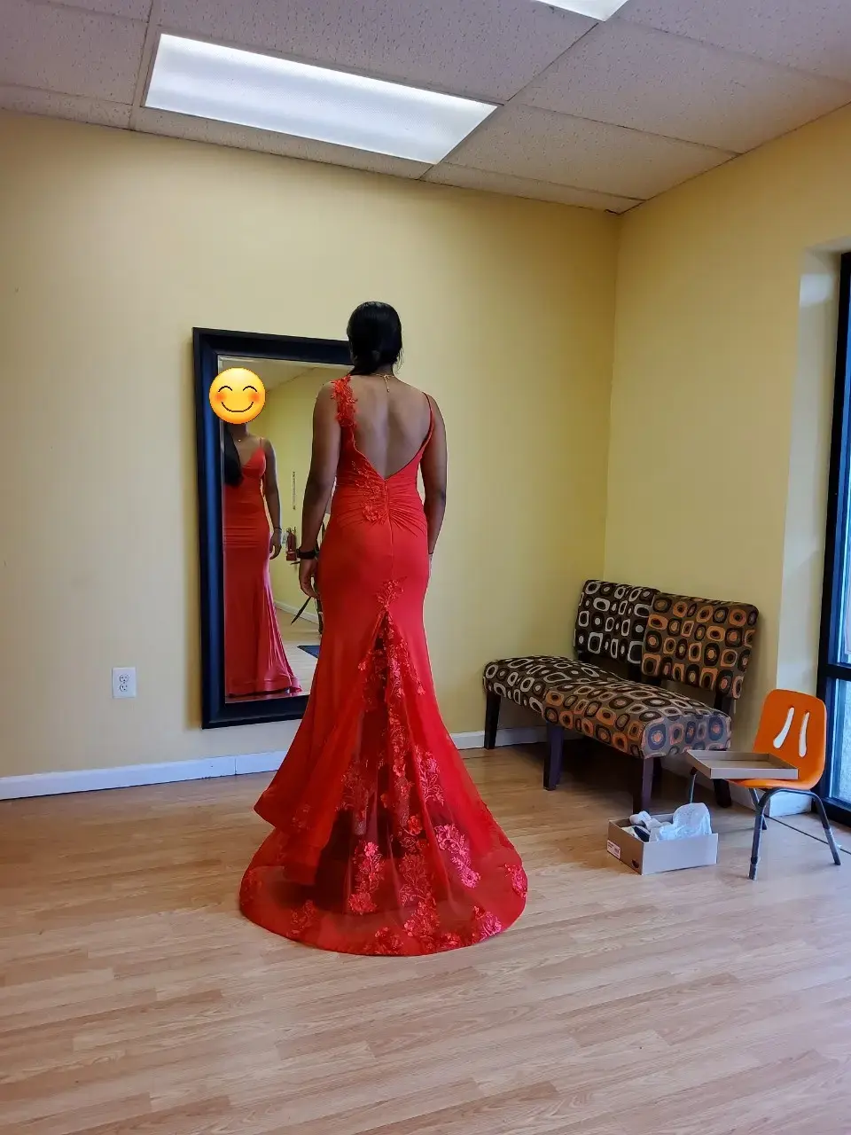 M J Dry Cleaners - Image 5