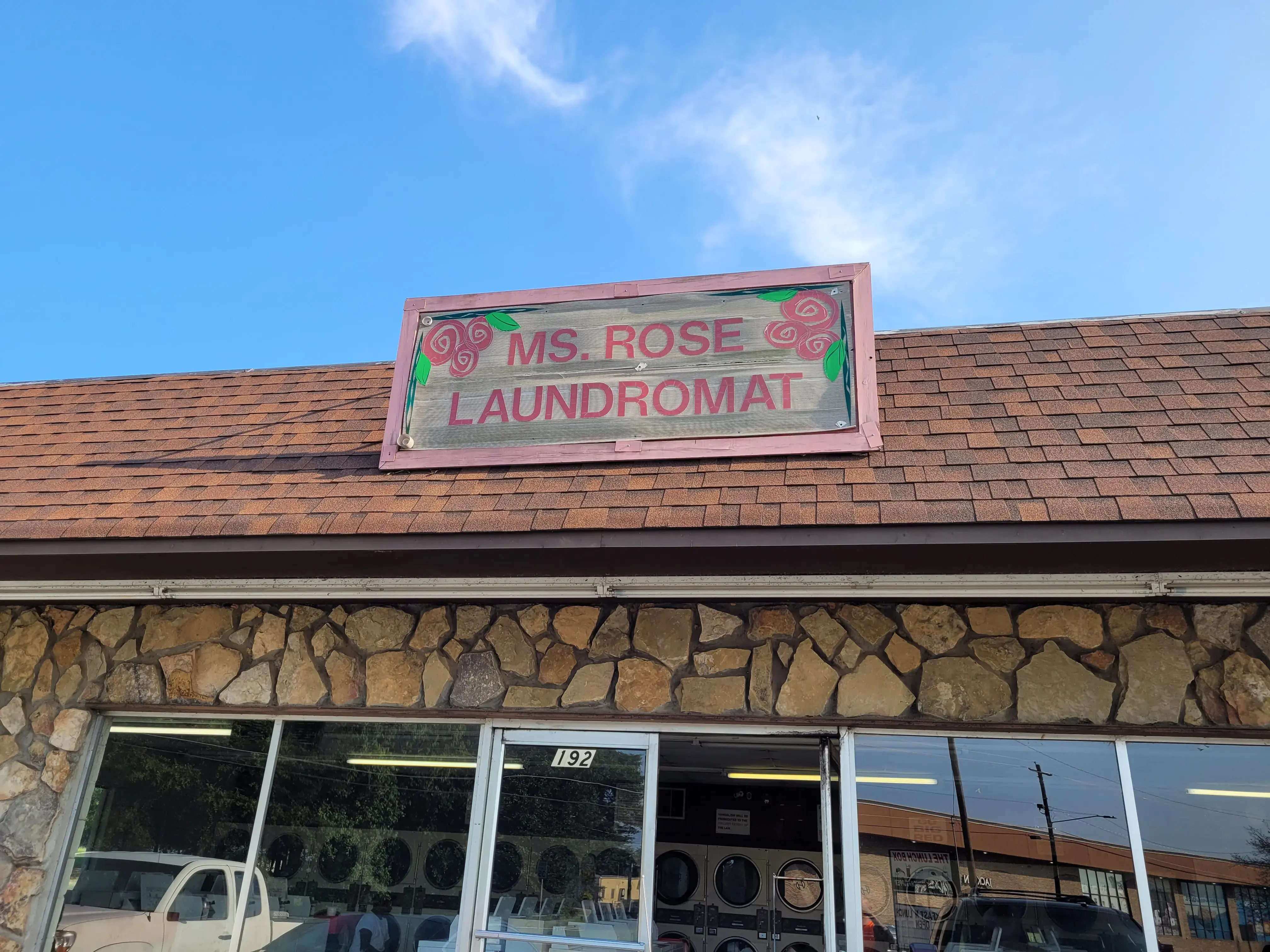 M S Rose Laundromat - Image 11