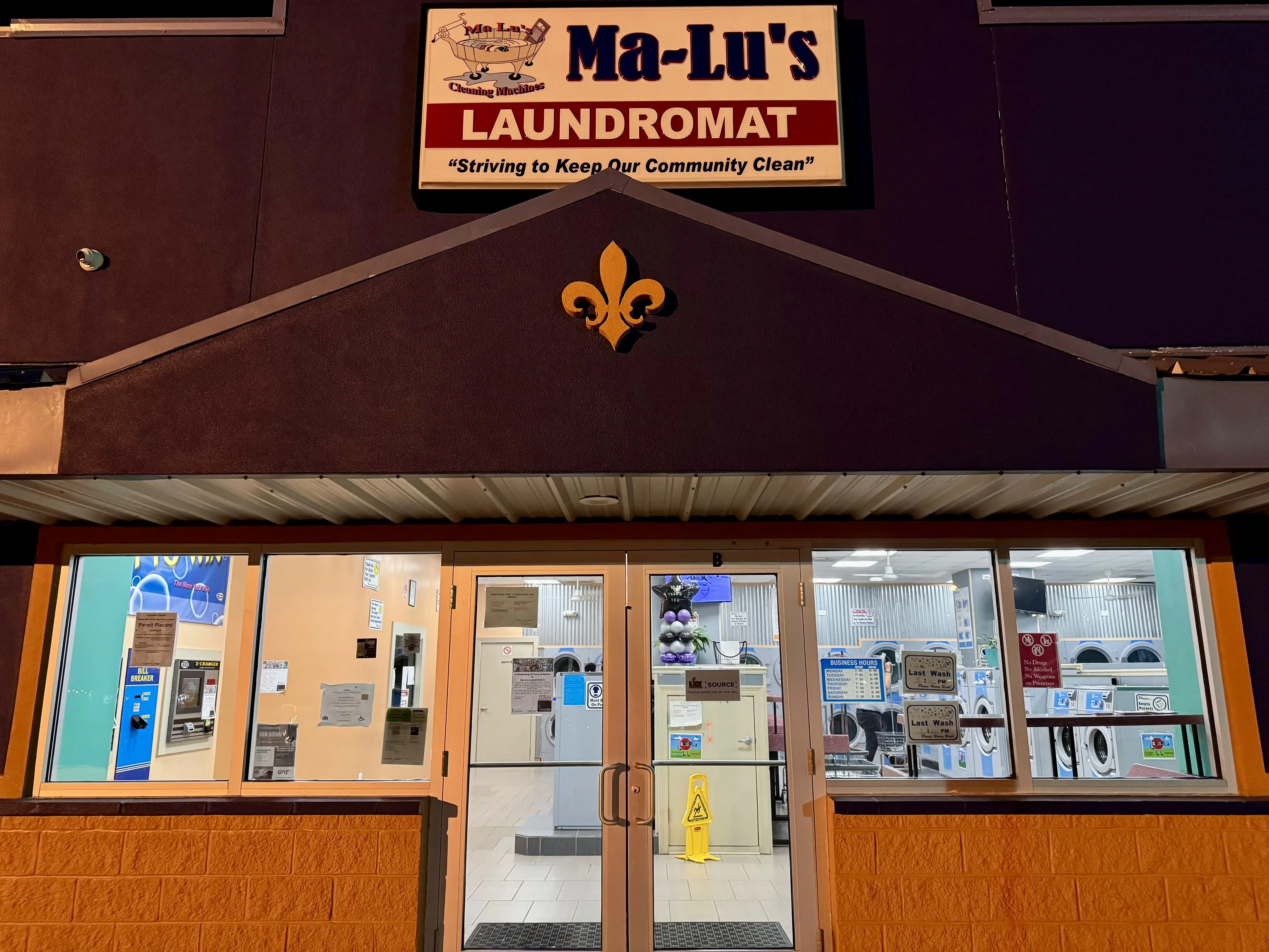 Ma-Lu's Laundromat - Image 12