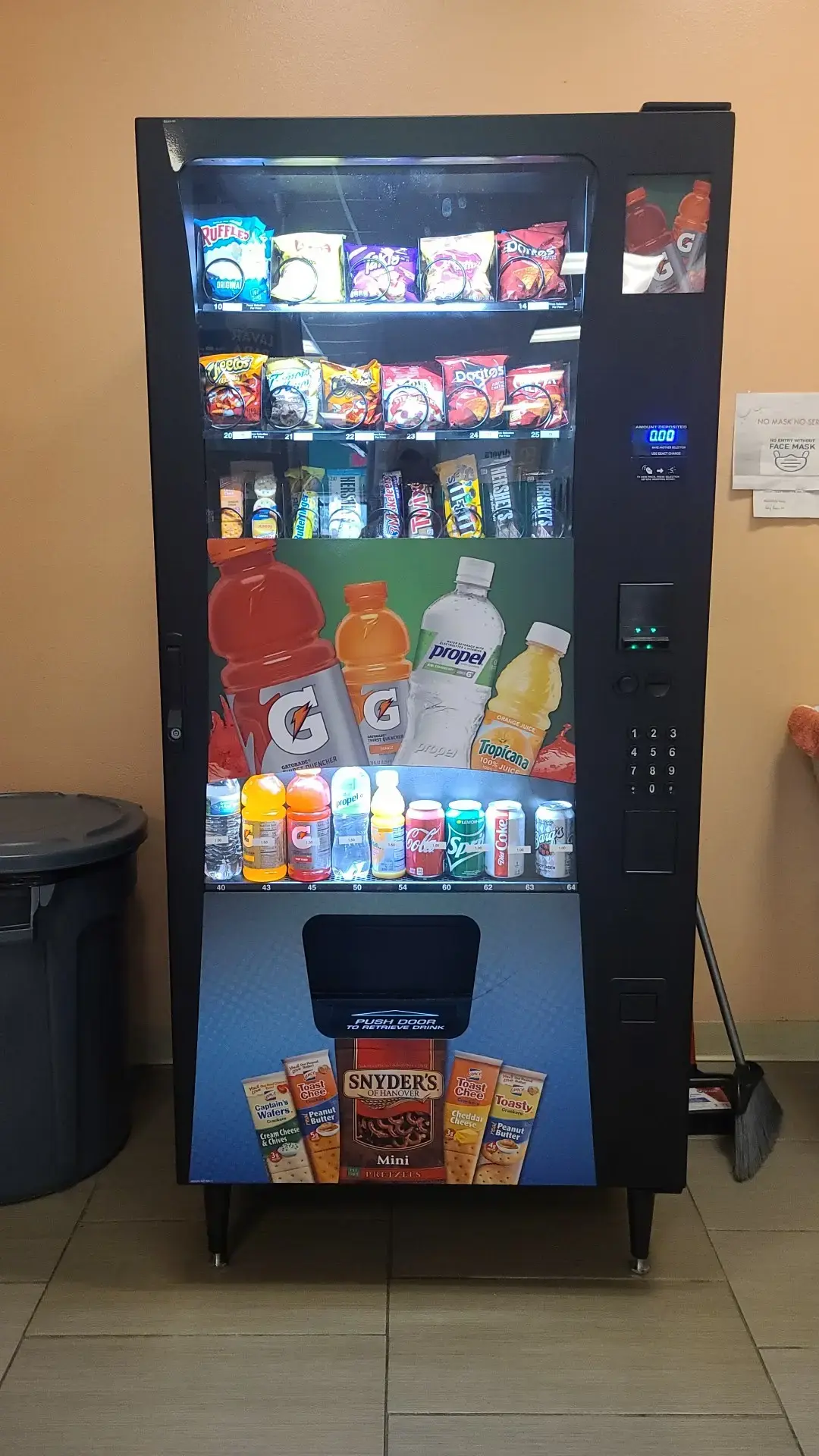 Ma-Lu's Laundromat - Image 19