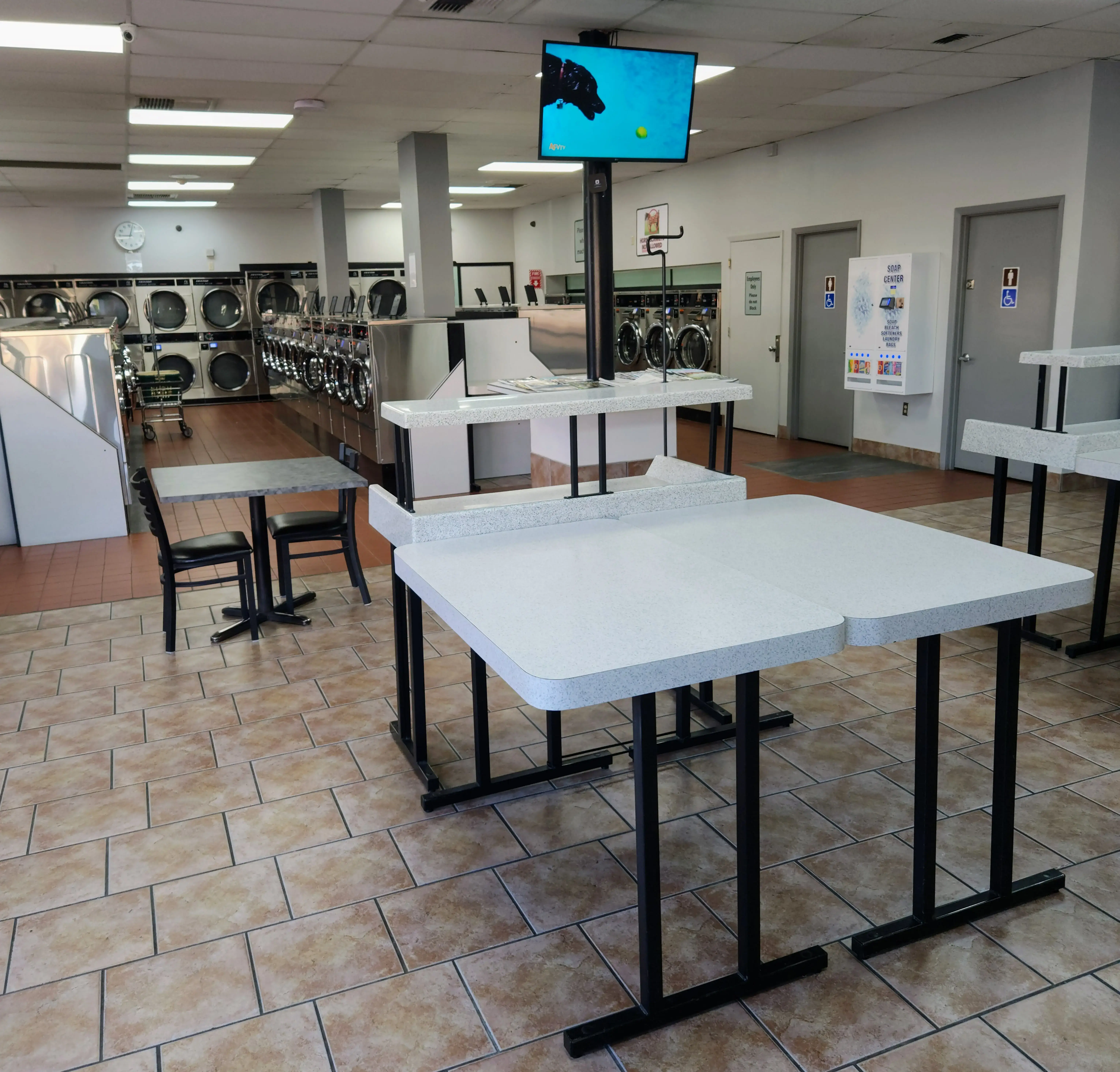 Mac Cleaners and Laundry - Image 11