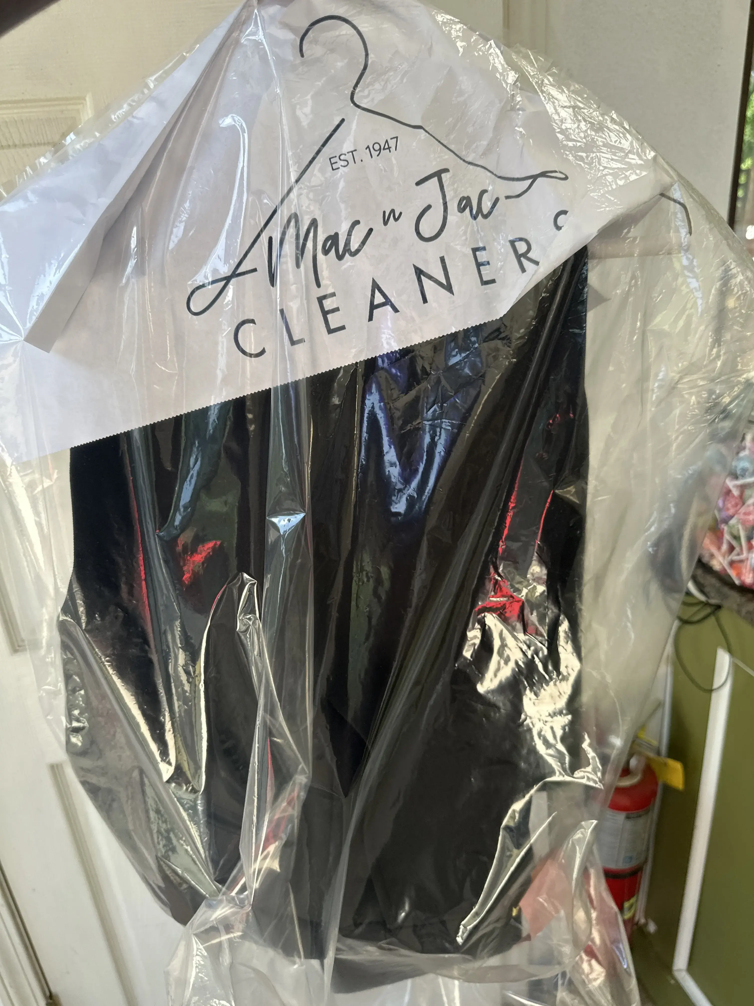Mac n Jac Cleaners - Image 13