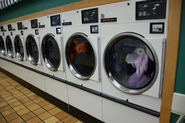 Macarthur Road Coin Laundry - Image 15
