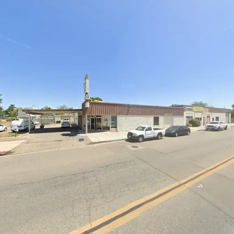 Madera Cleaners & Laundry - Image 7