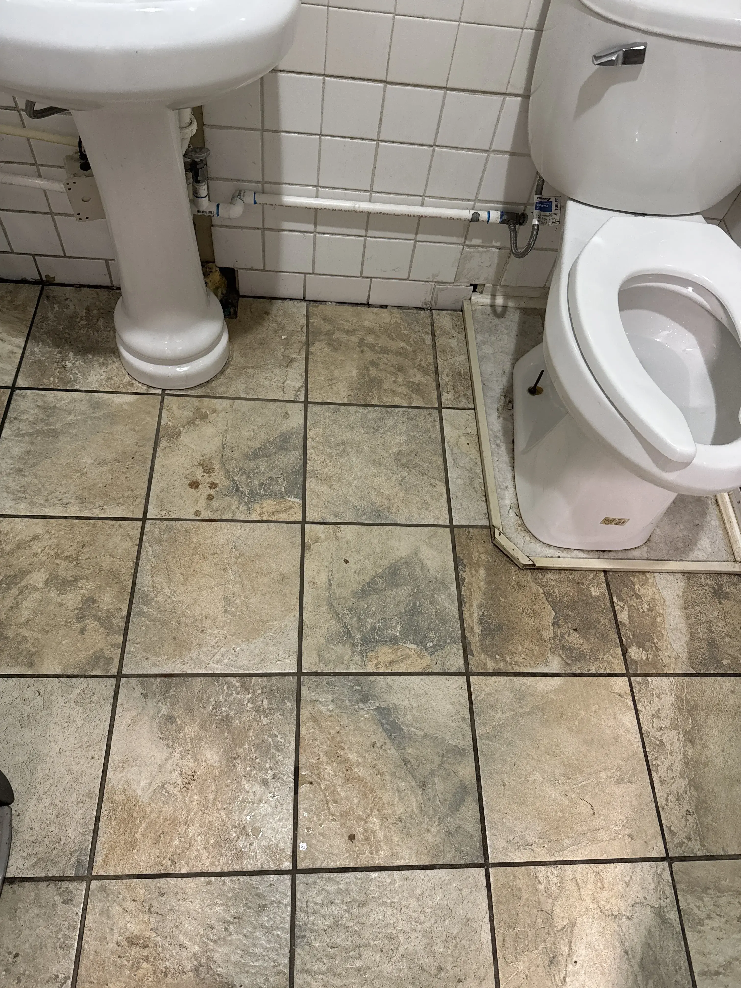 Madisonville Laundromat LLC - Image 19