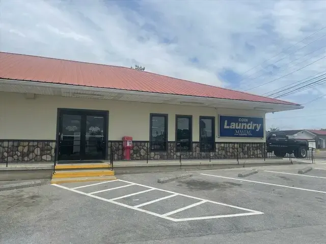 Madisonville Laundromat LLC location