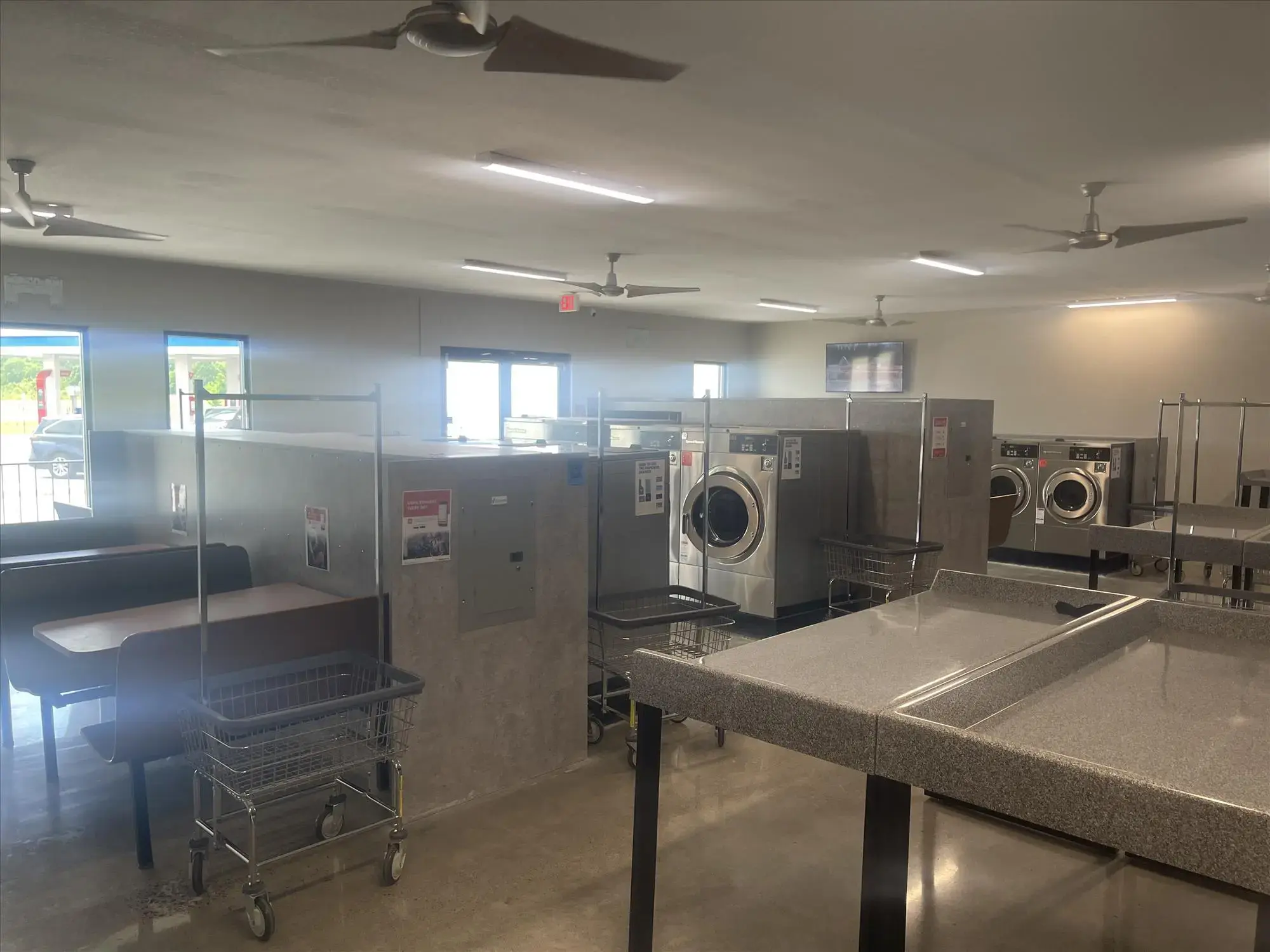 Madisonville Laundromat LLC - Image 5