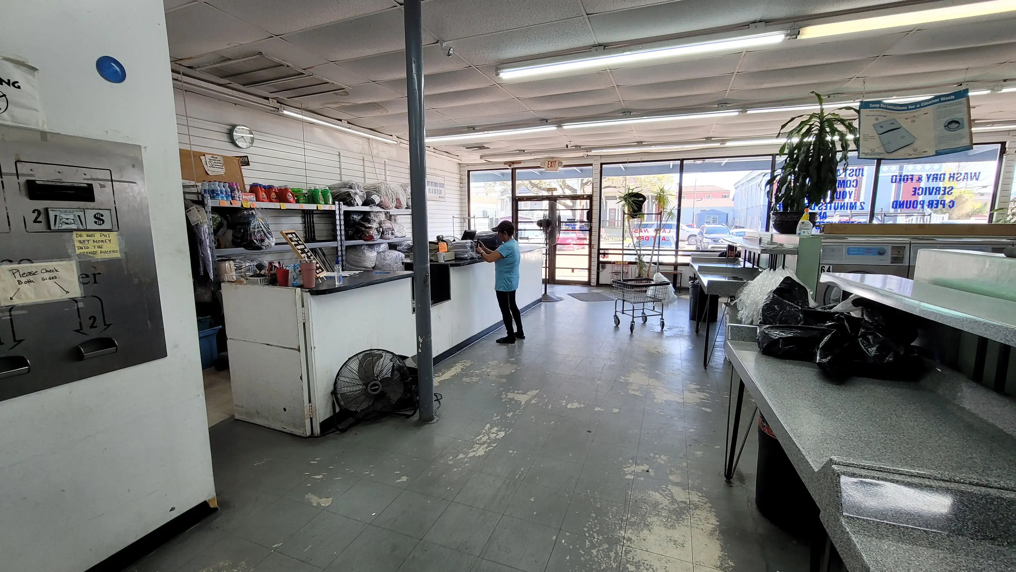 Magazine Laundromat & Wash and Fold - Image 3