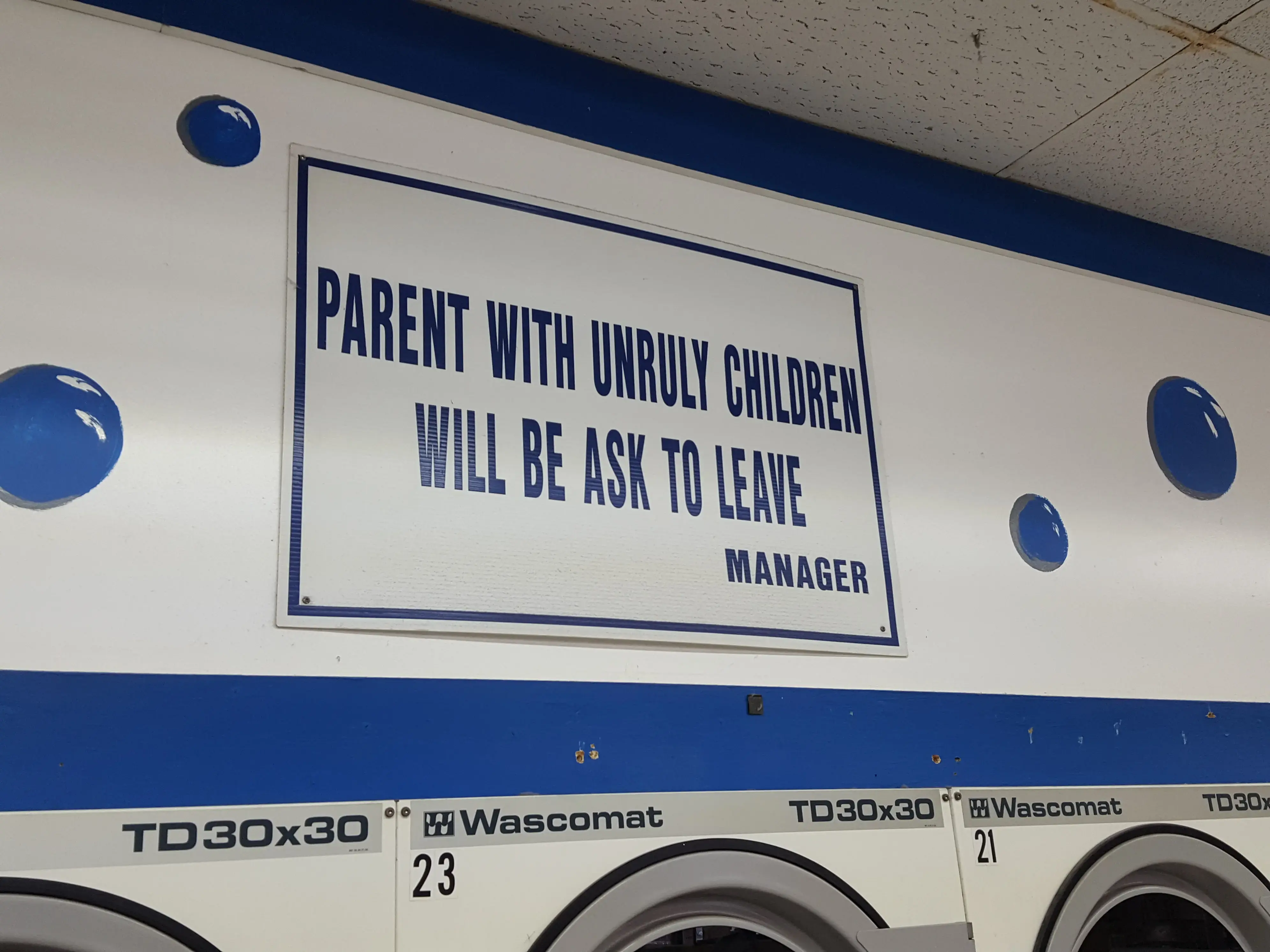 Magazine Laundromat & Wash and Fold - Image 10
