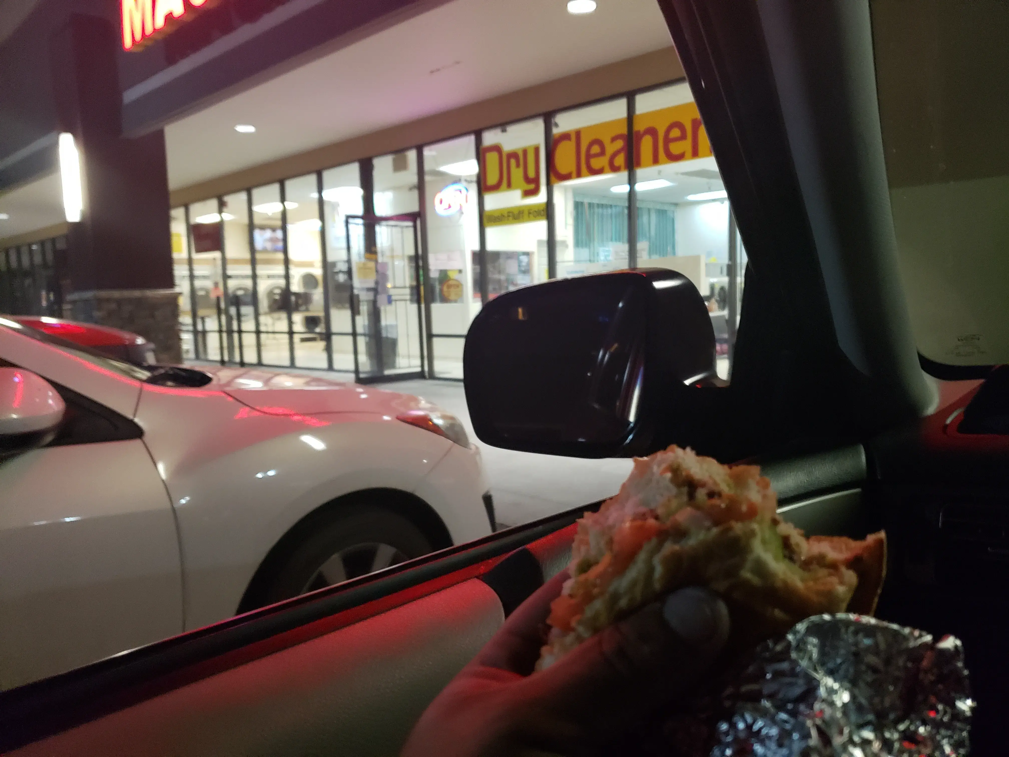 Magic Laundry - Laundromat thumbnail 8