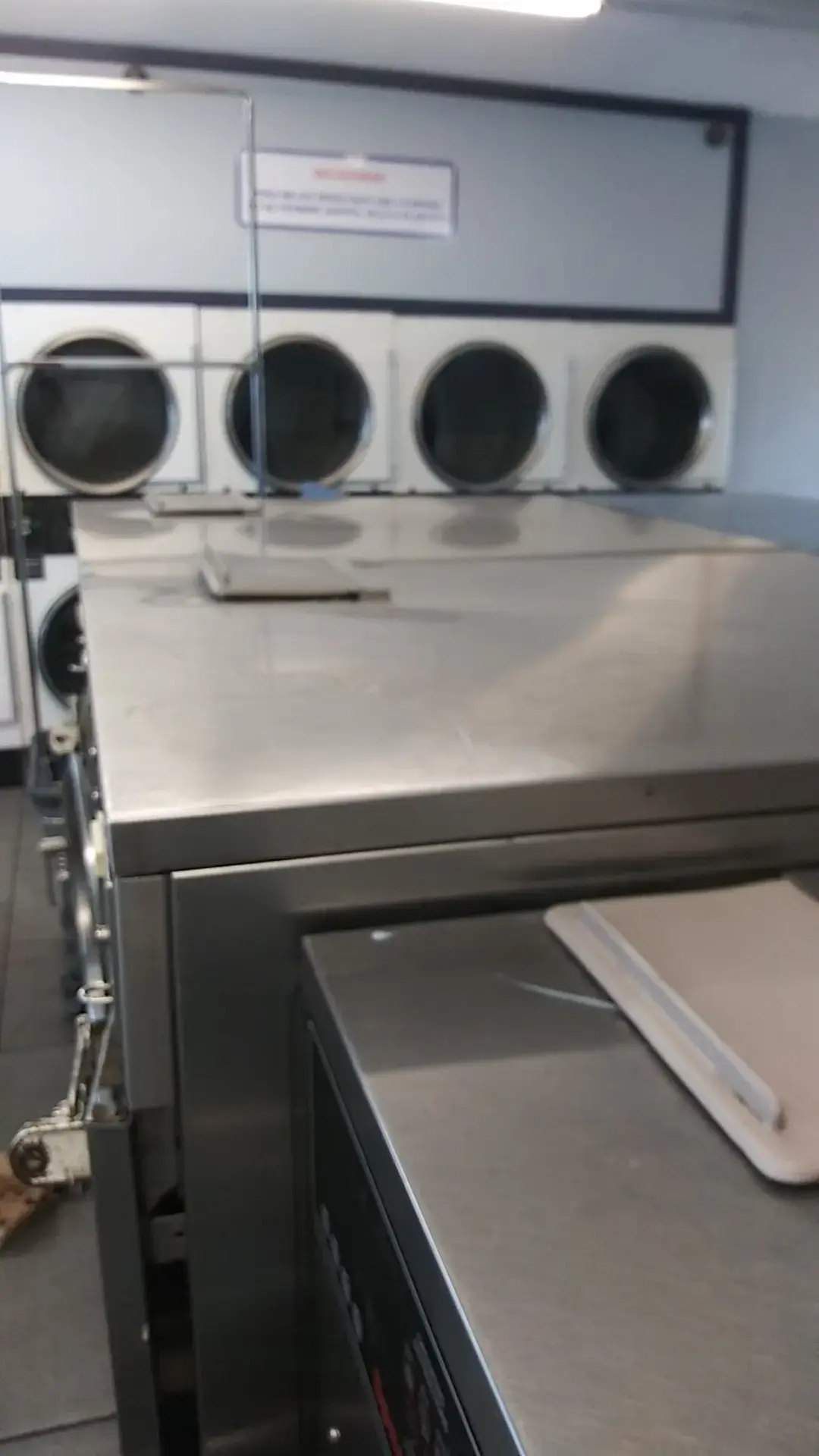 Mai Laundromat - Image 14