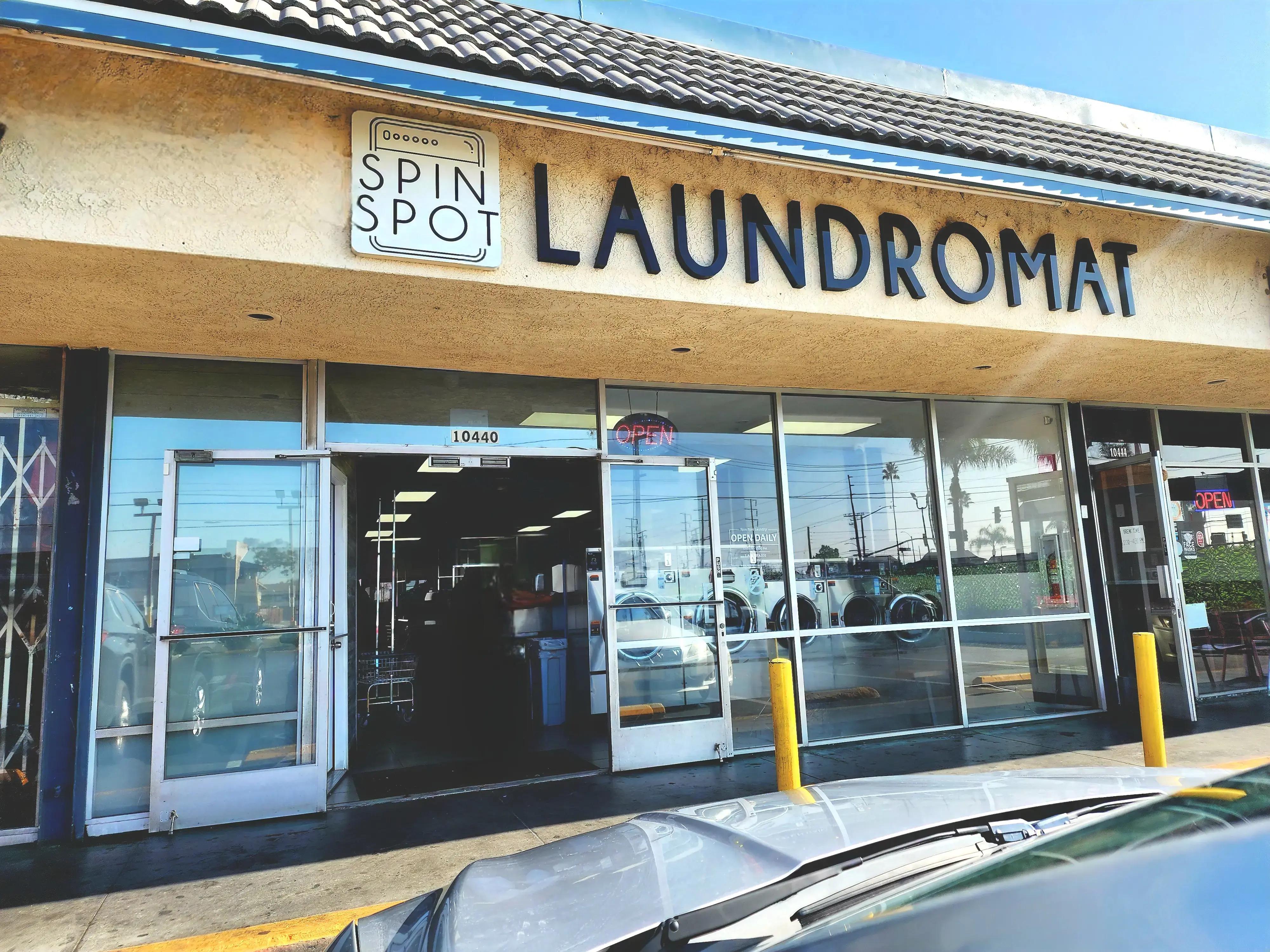Mai Laundromat thumbnail 1