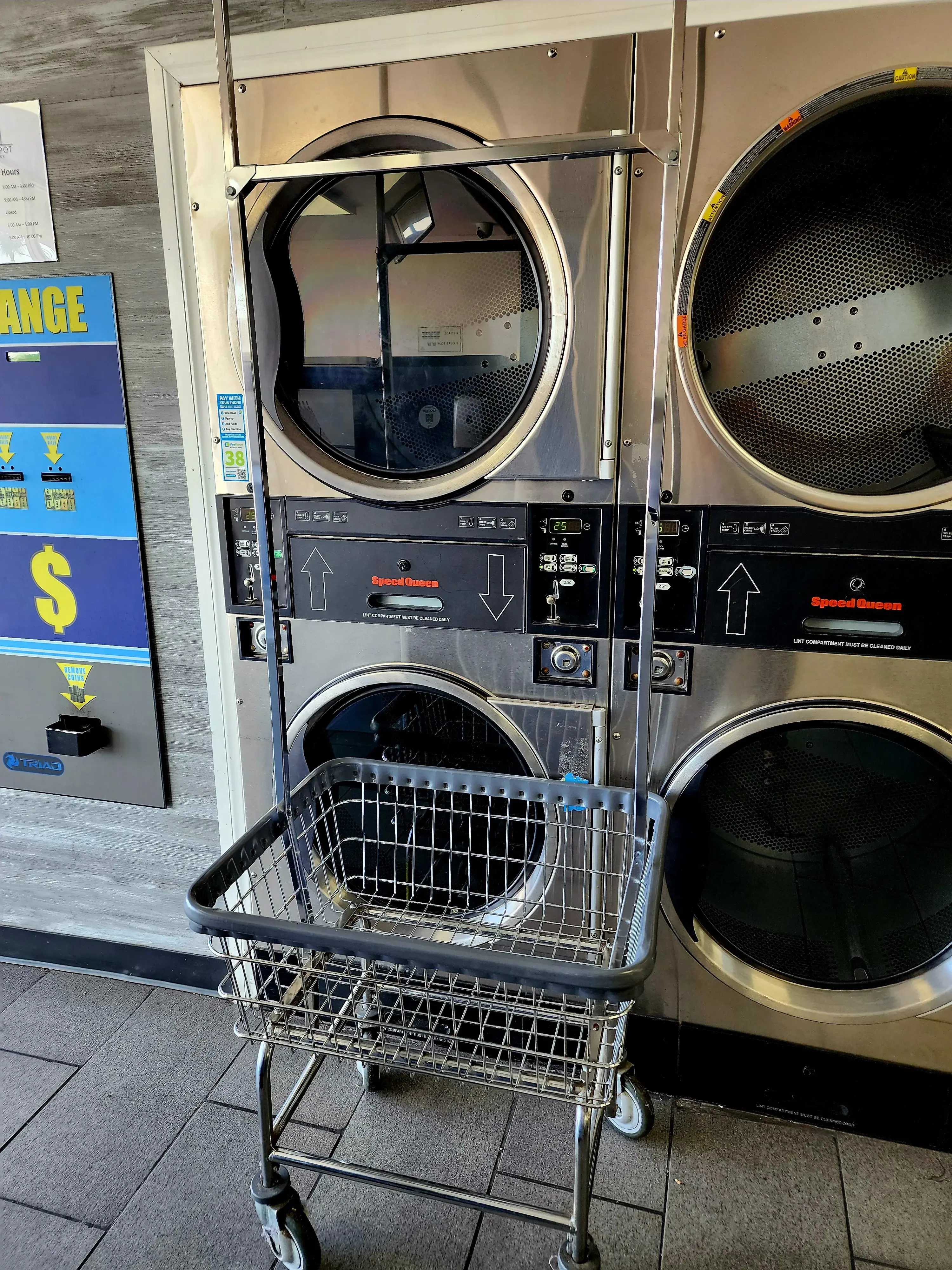 Mai Laundromat - Image 2