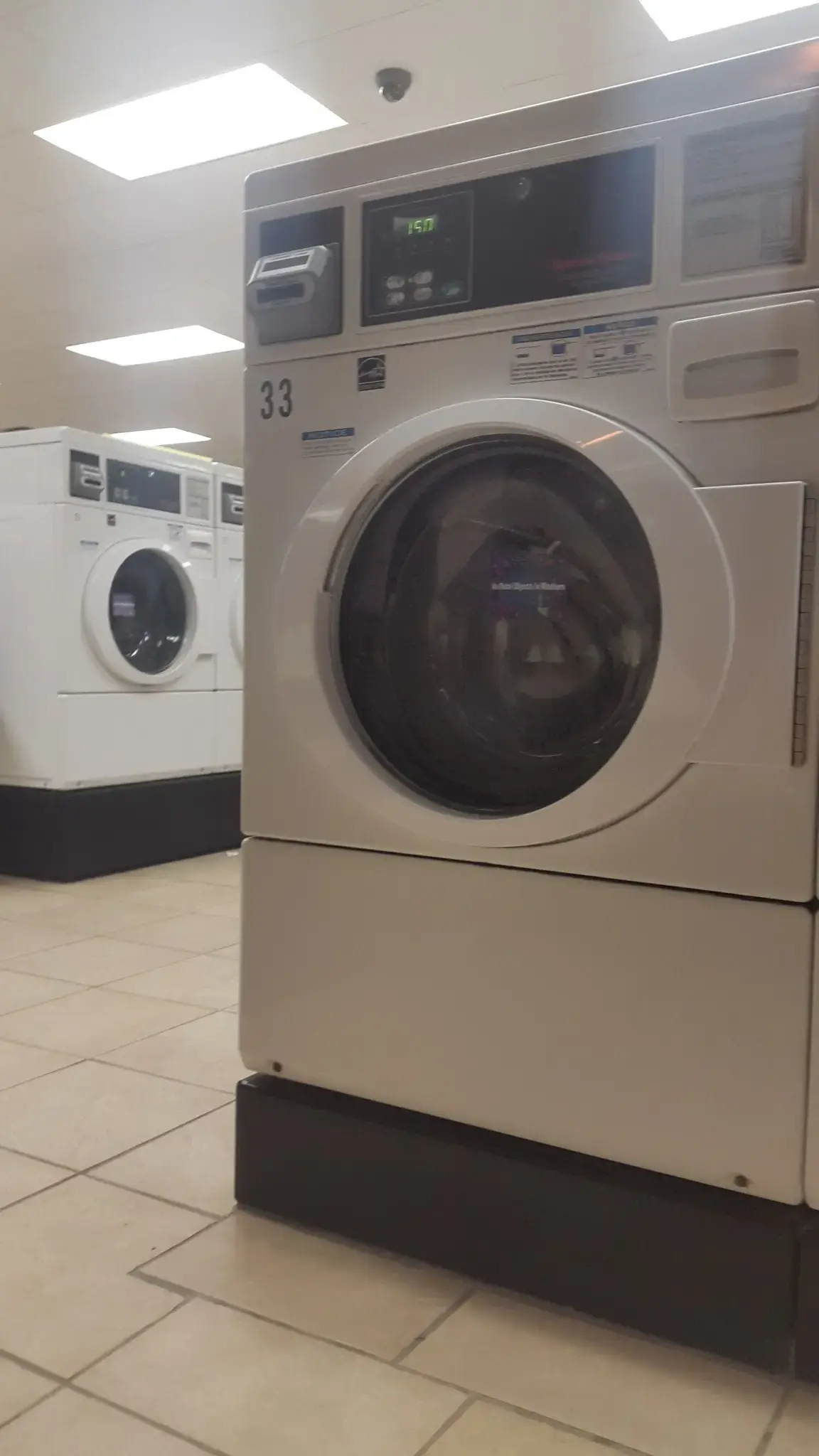 Main Post Laundromat - Image 7