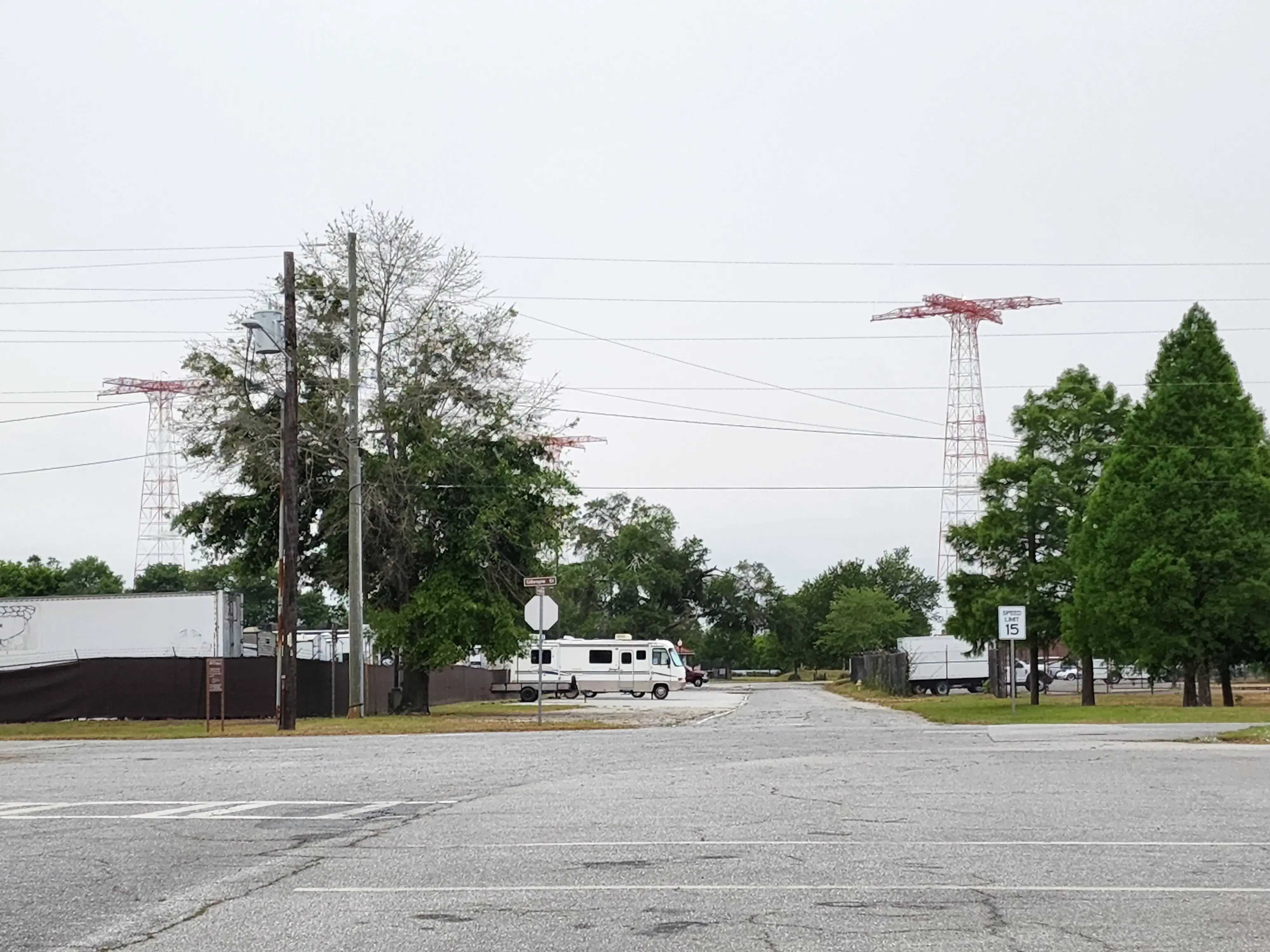 Main Post Laundromat - Image 12