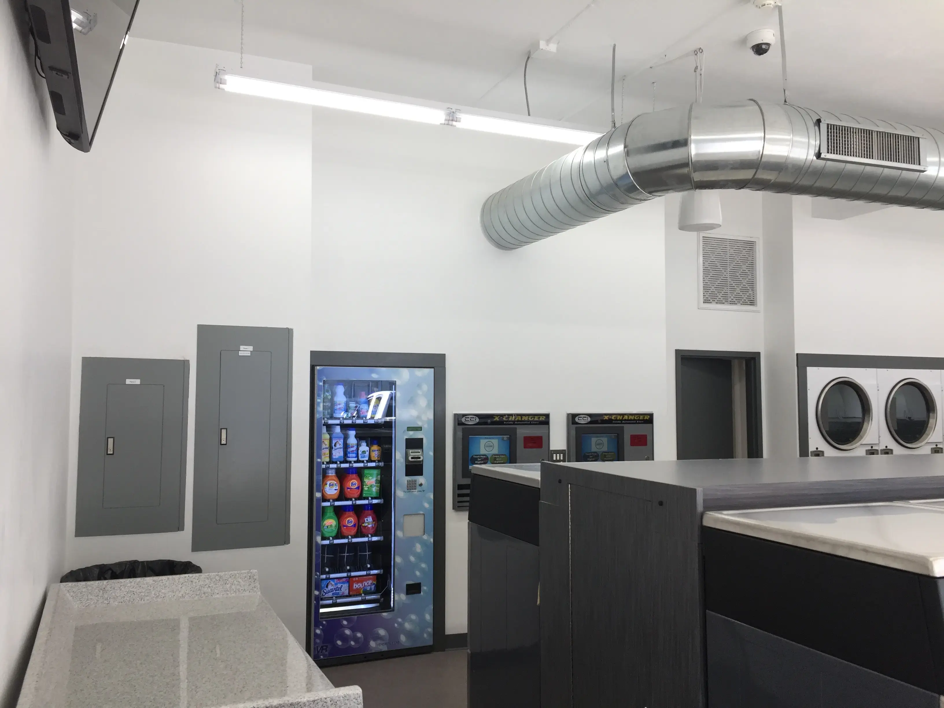 Main St Laundromat - Image 10