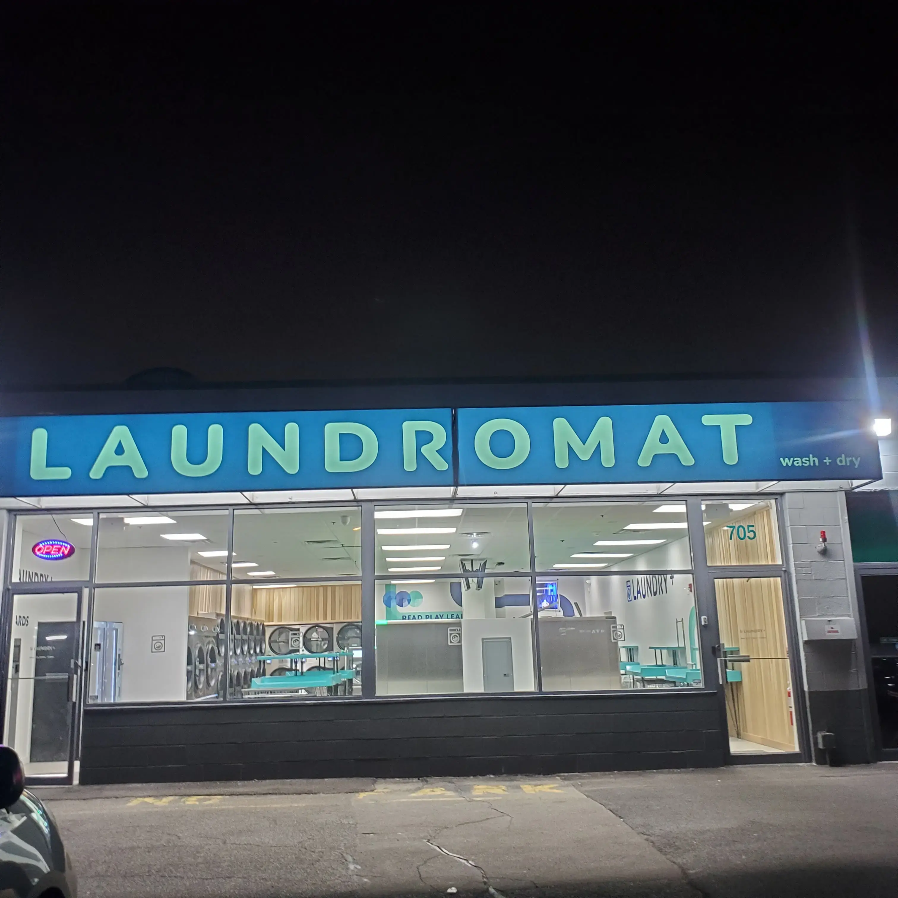 Main St Laundromat - Image 3
