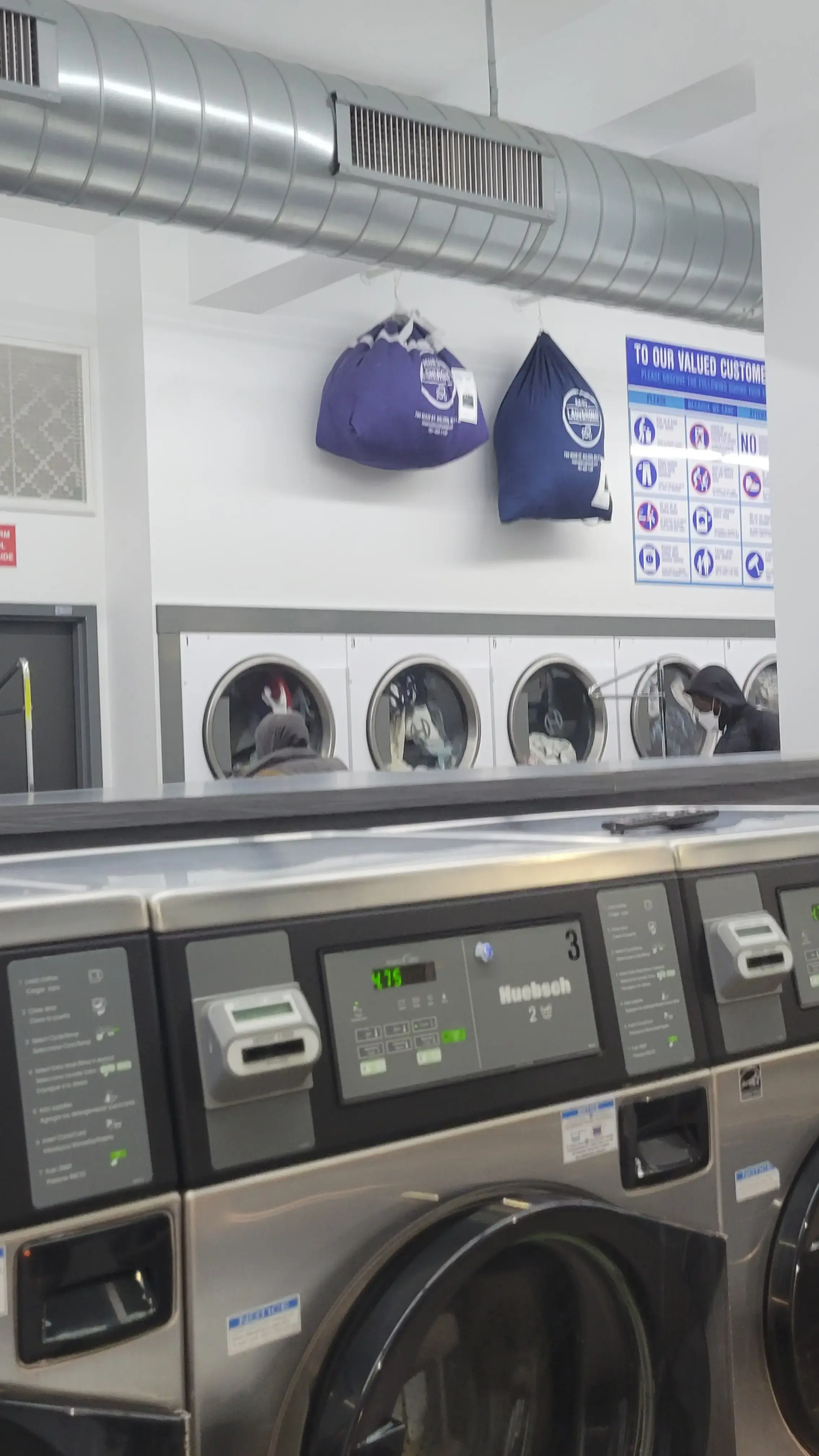 Main St Laundromat - Image 14
