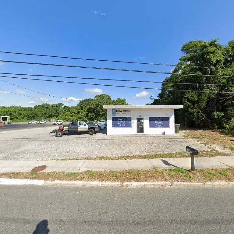 Main St. Laundry Tuckerton thumbnail 11