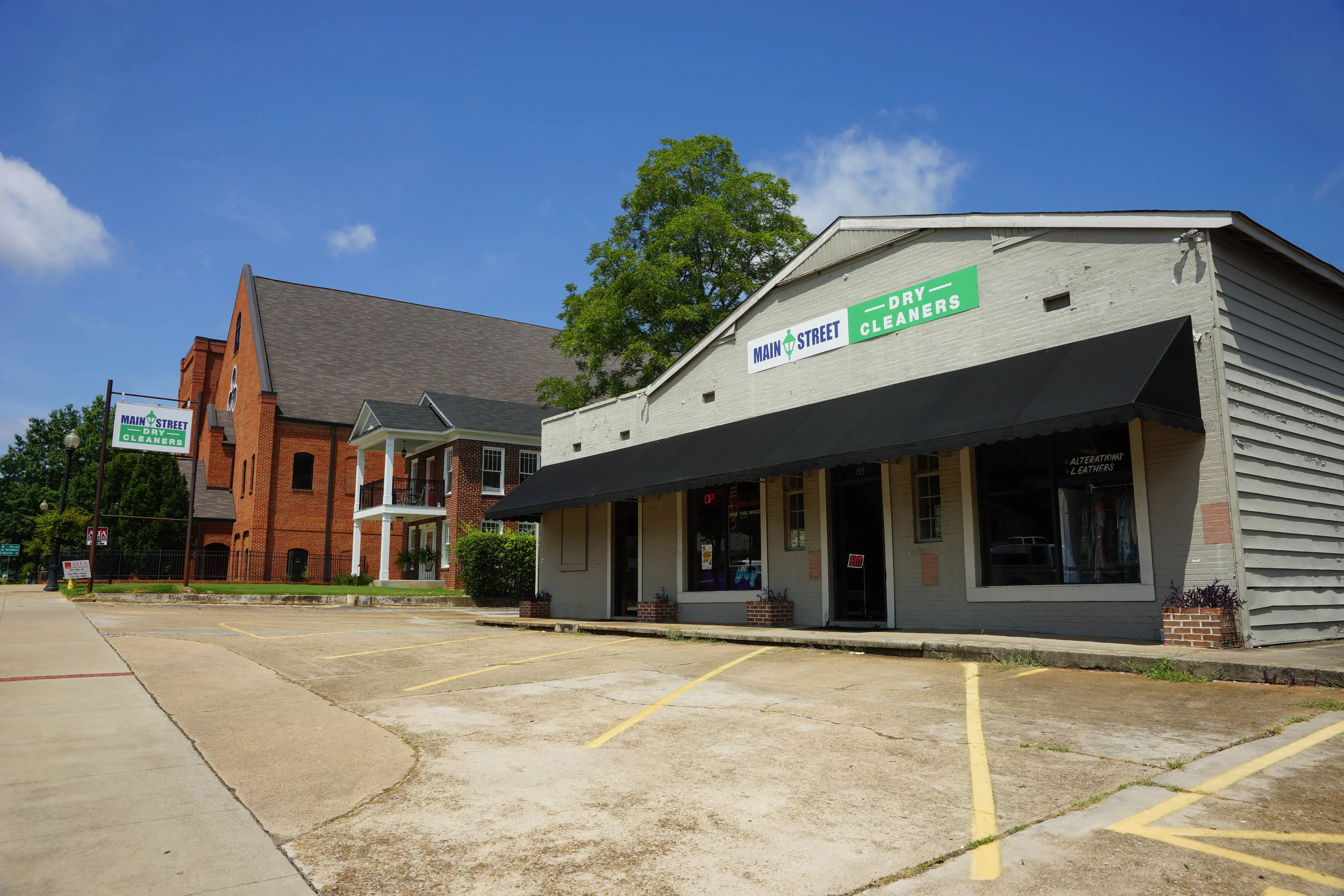 Main Street Dry Cleaners location