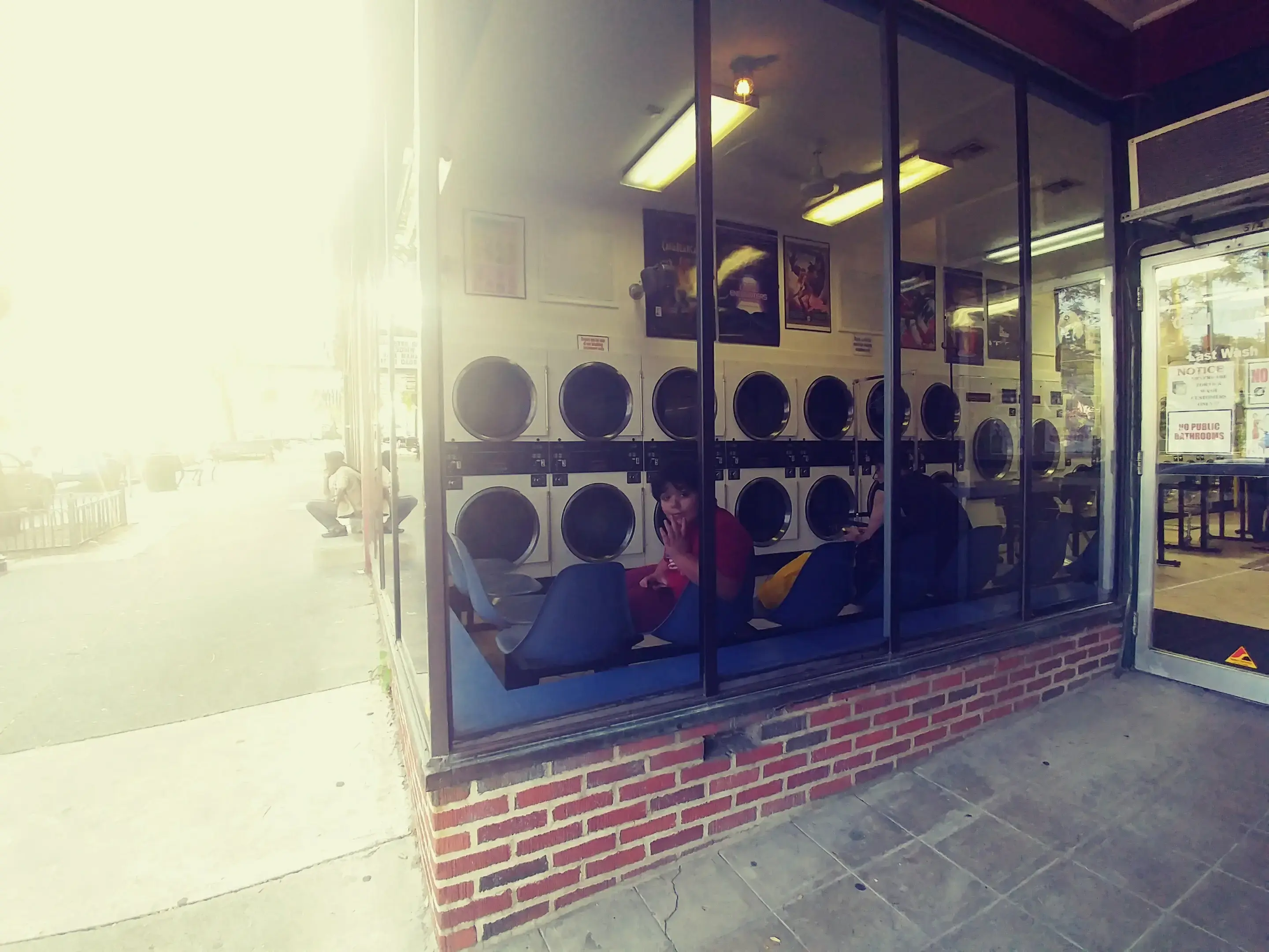 Main Street Laundromat thumbnail 11