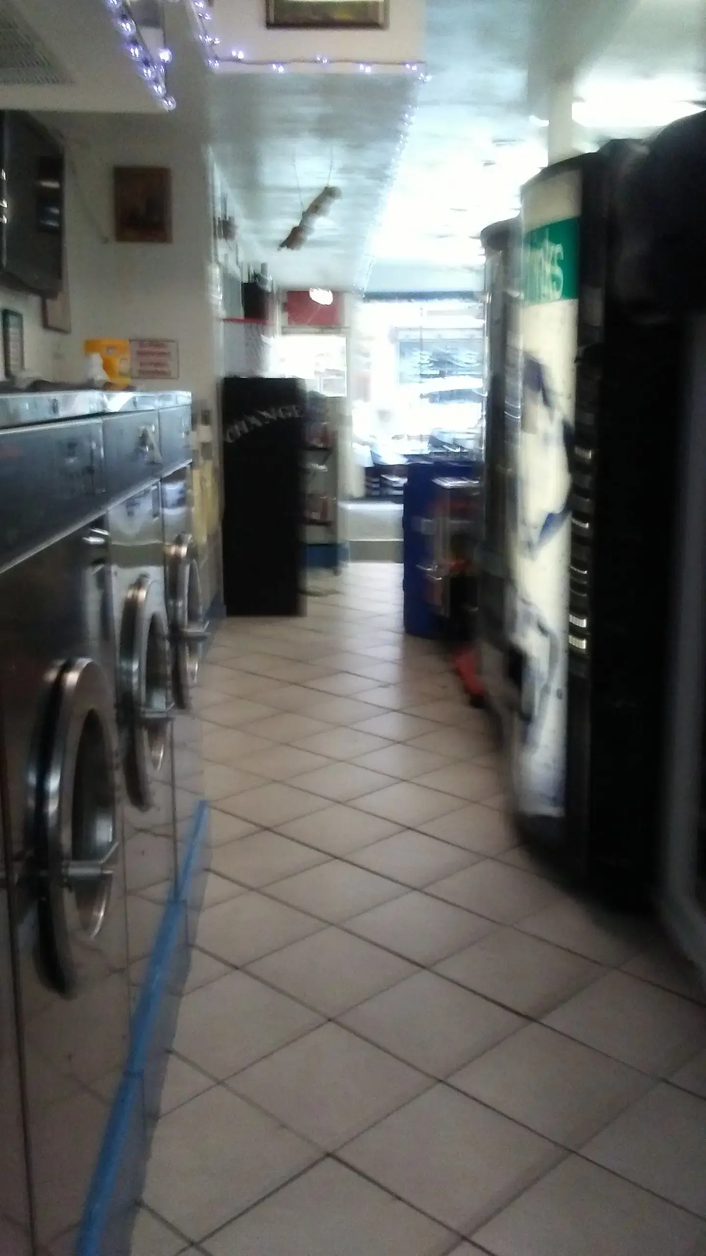 Main Street Laundromat - Image 14
