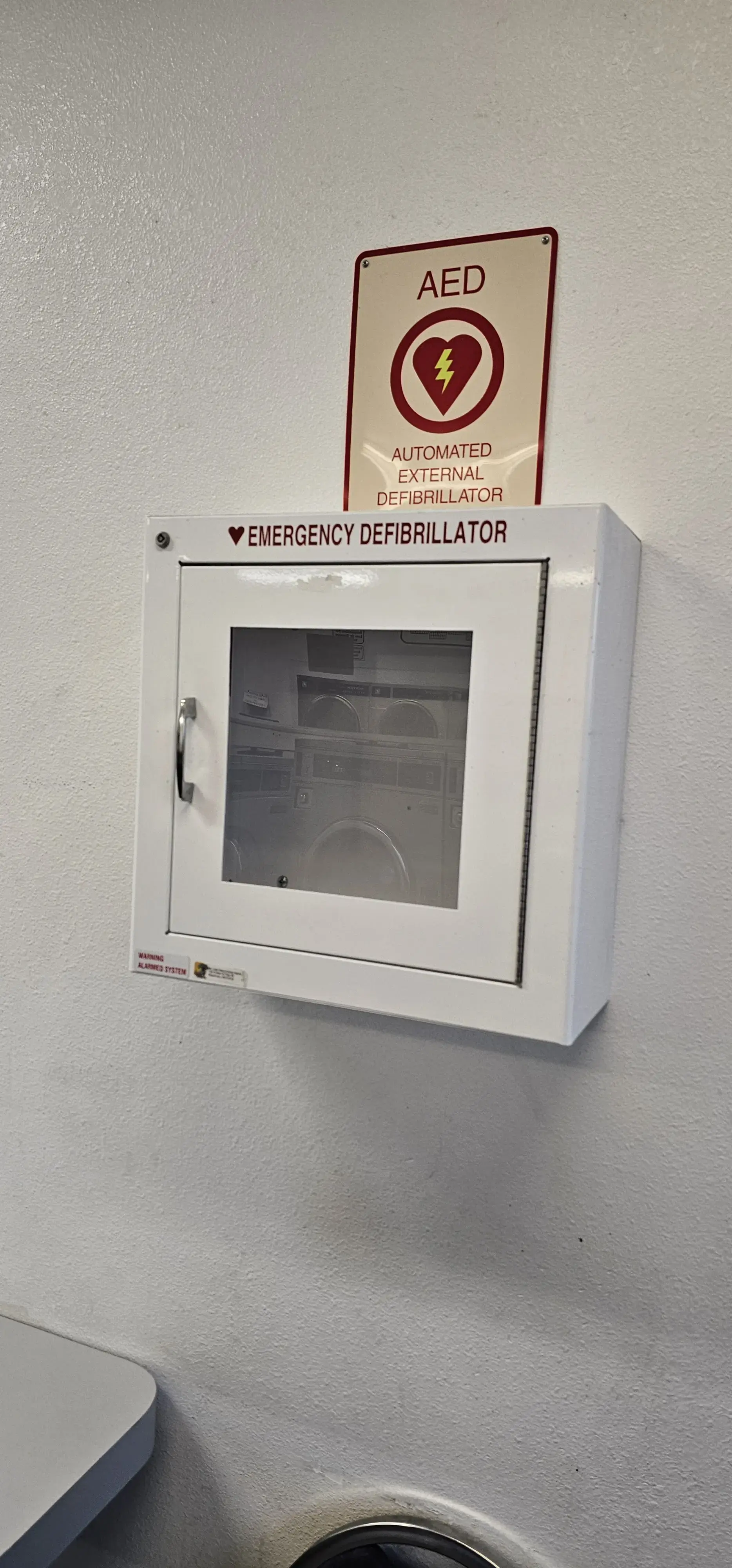 Main Street Laundry - Image 10