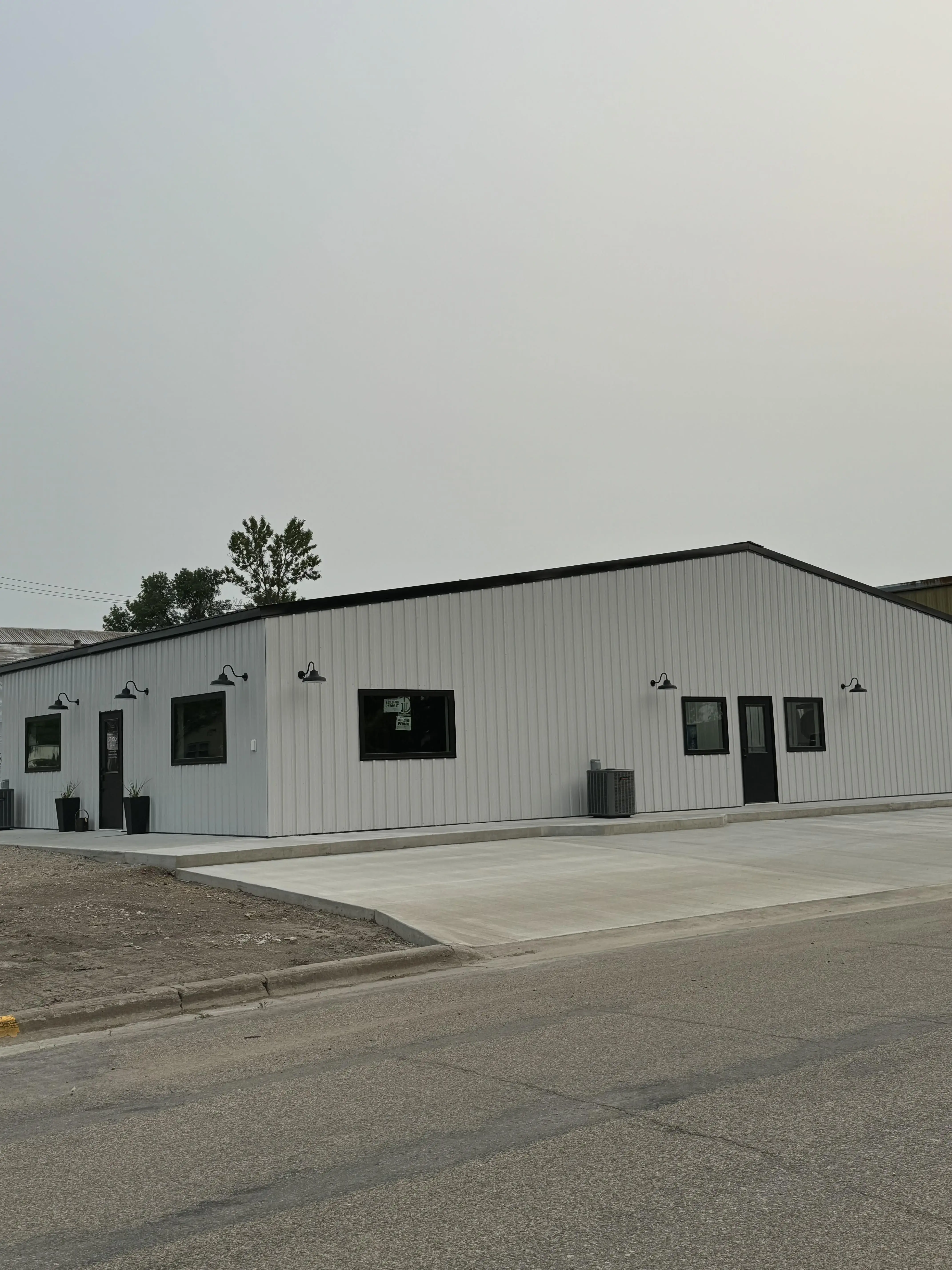 Main Street Laundry - Image 2