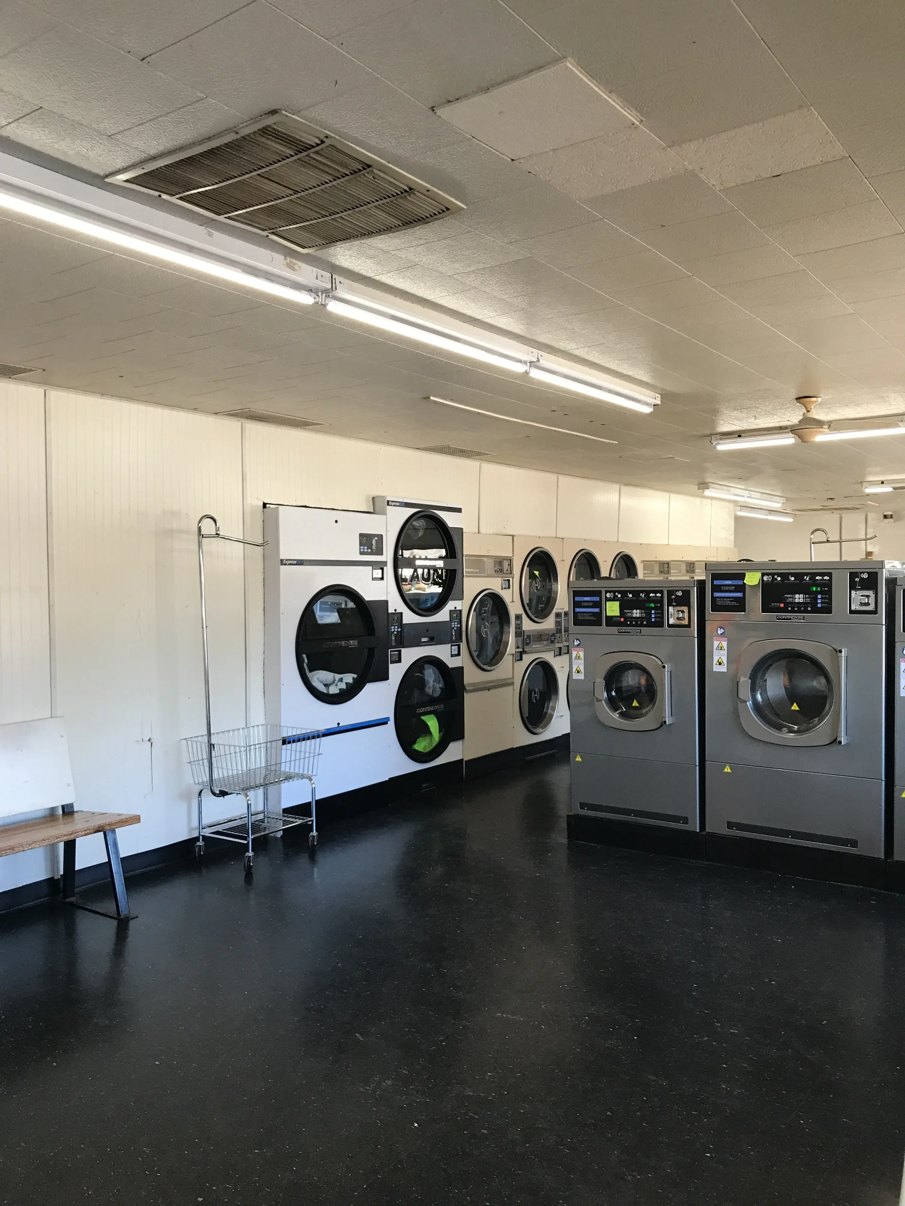 Main Street Laundry thumbnail 6