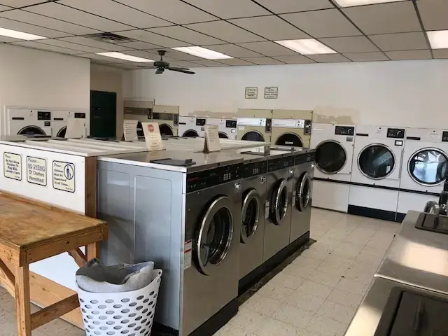 Main Street Laundry thumbnail 1
