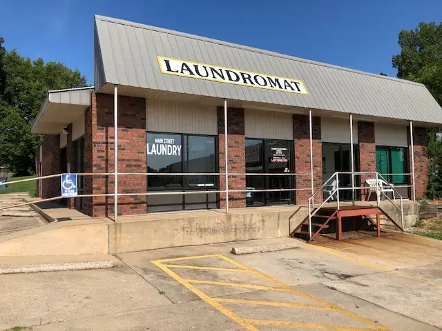 Main Street Laundry thumbnail 3