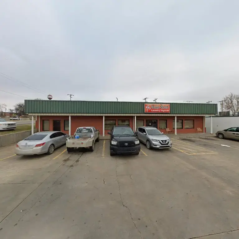 Main Street Laundry Express - Image 5