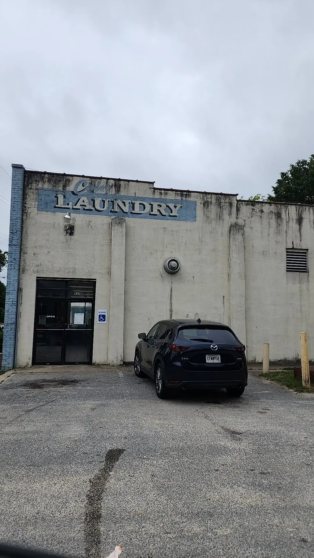Main Street Laundry Land Laundromat thumbnail 12