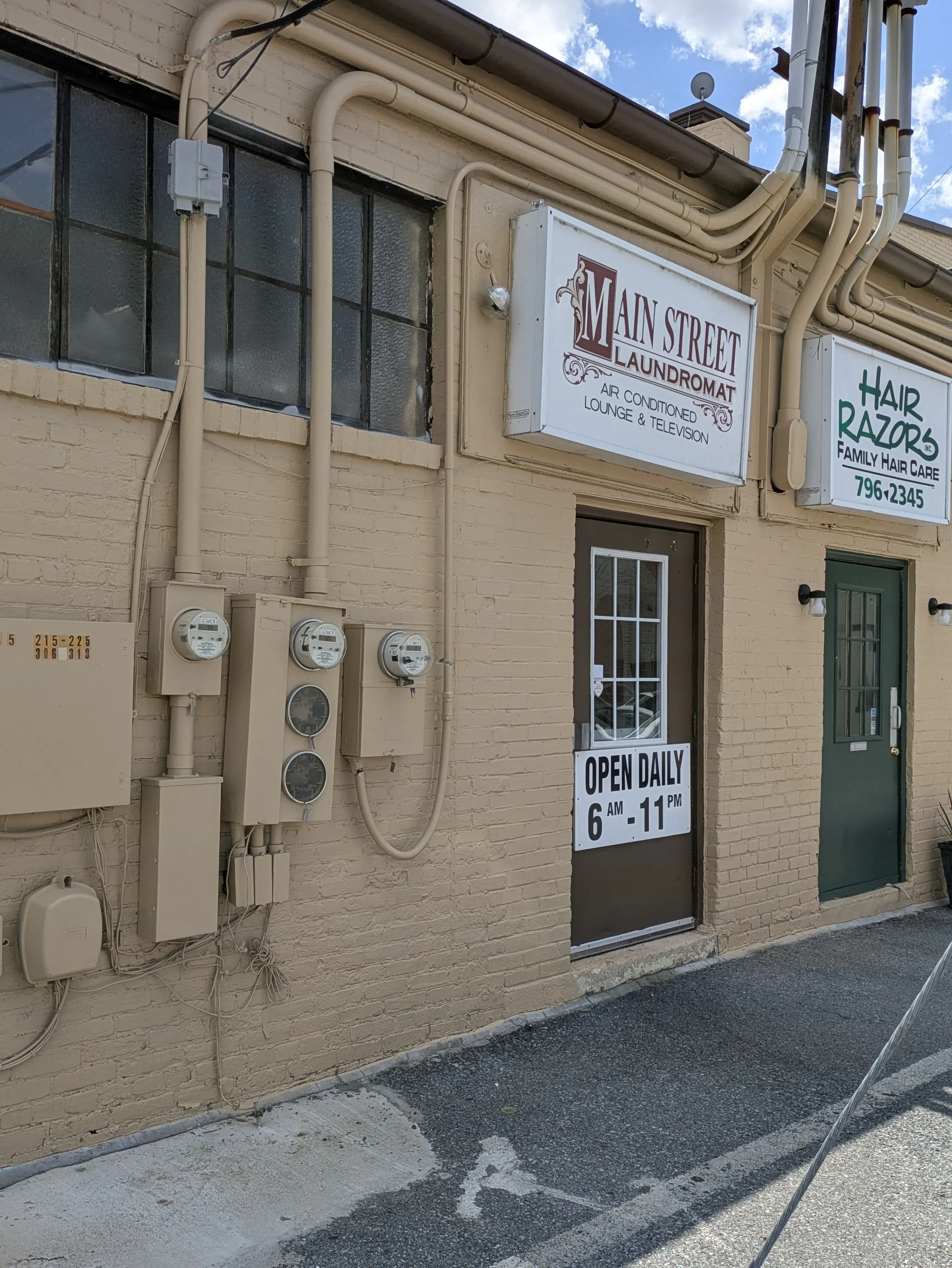 Main Street Laundry - Image 6