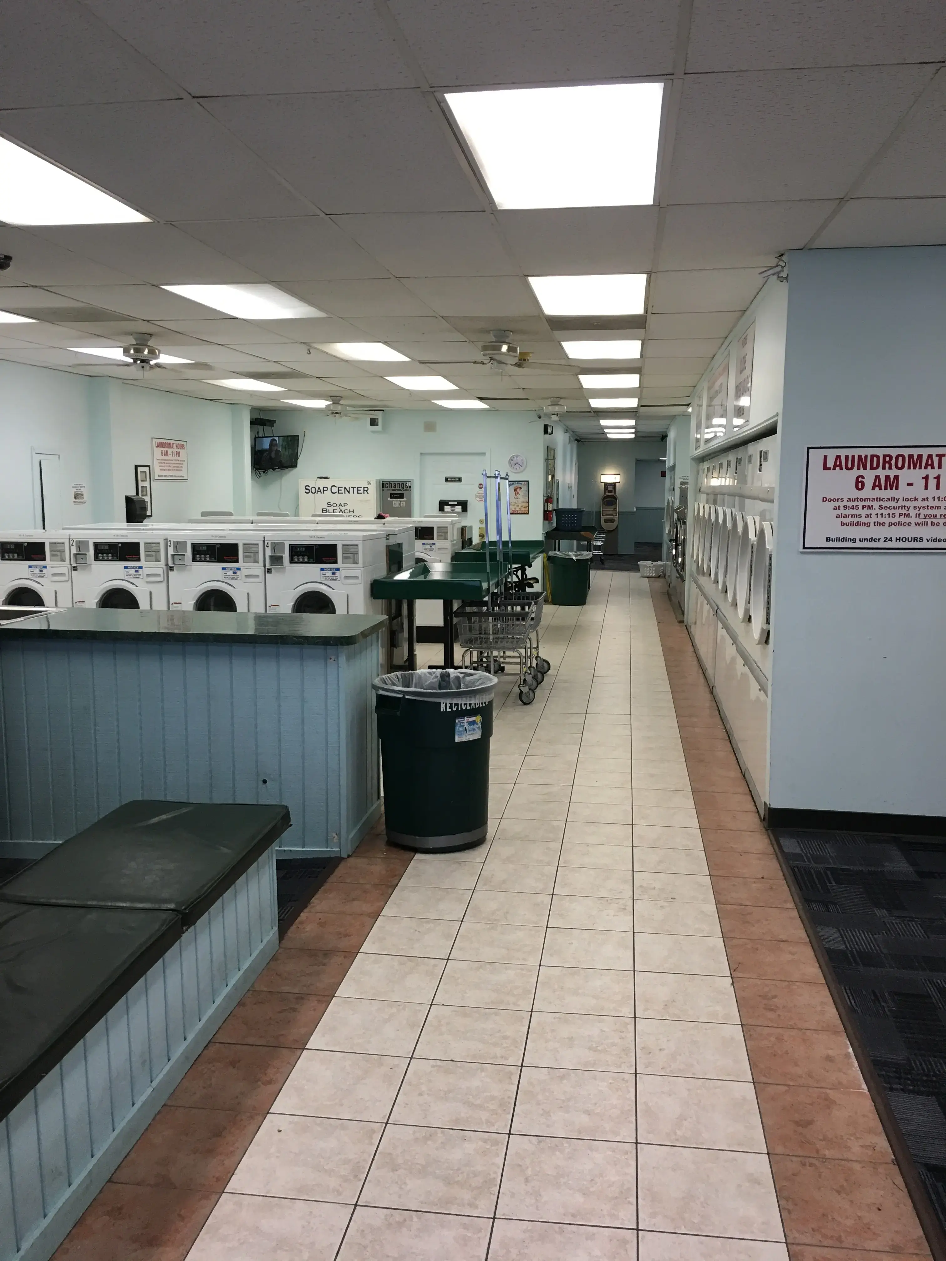 Main Street Laundry - Image 5
