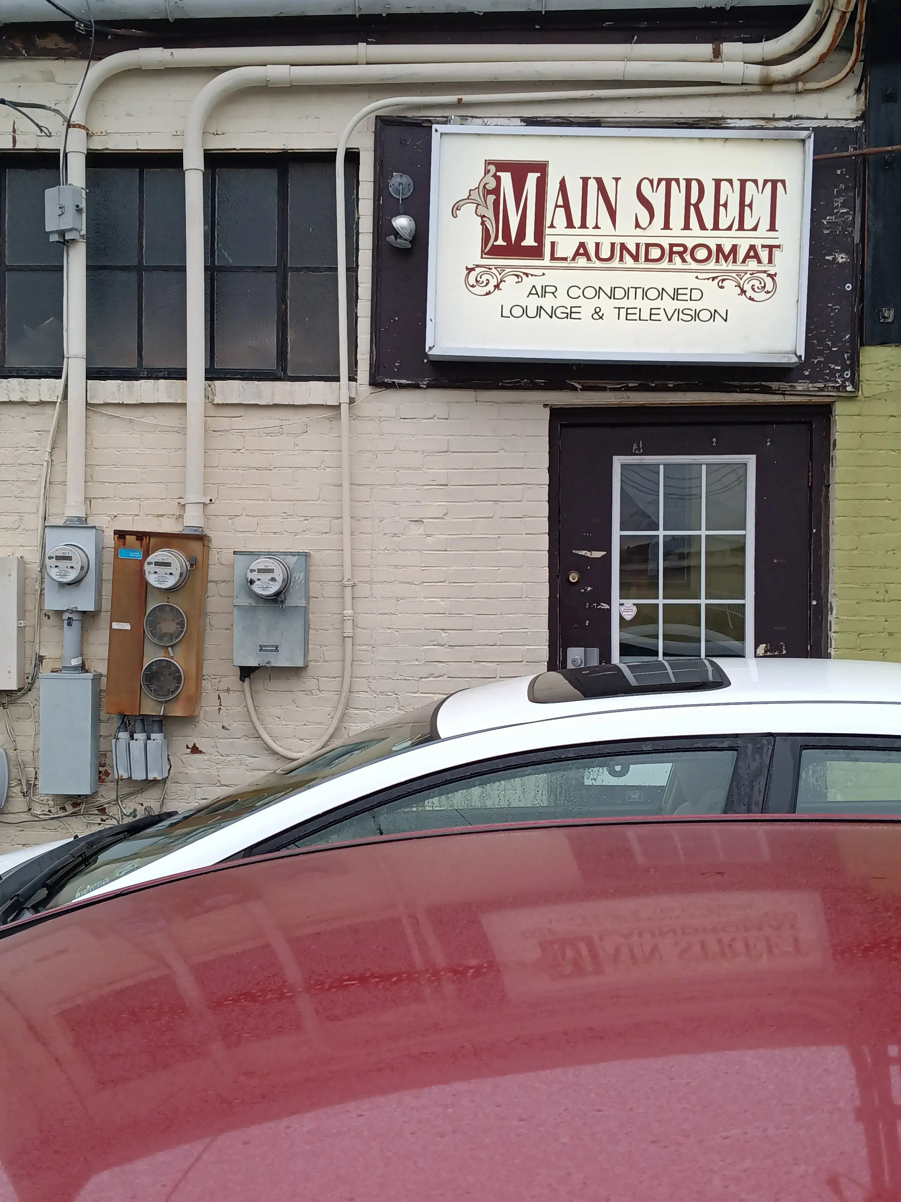 Main Street Laundry - Image 3