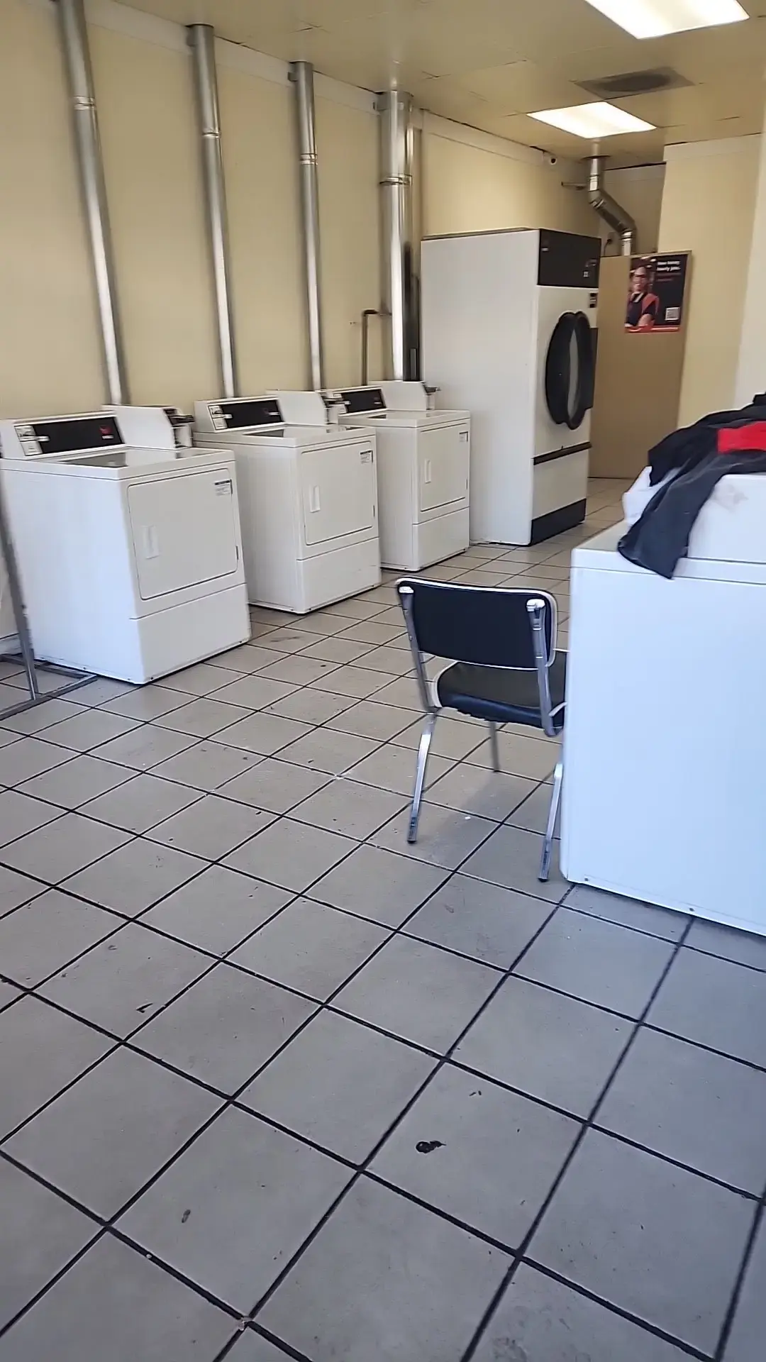 Main Street Laundry - Image 7