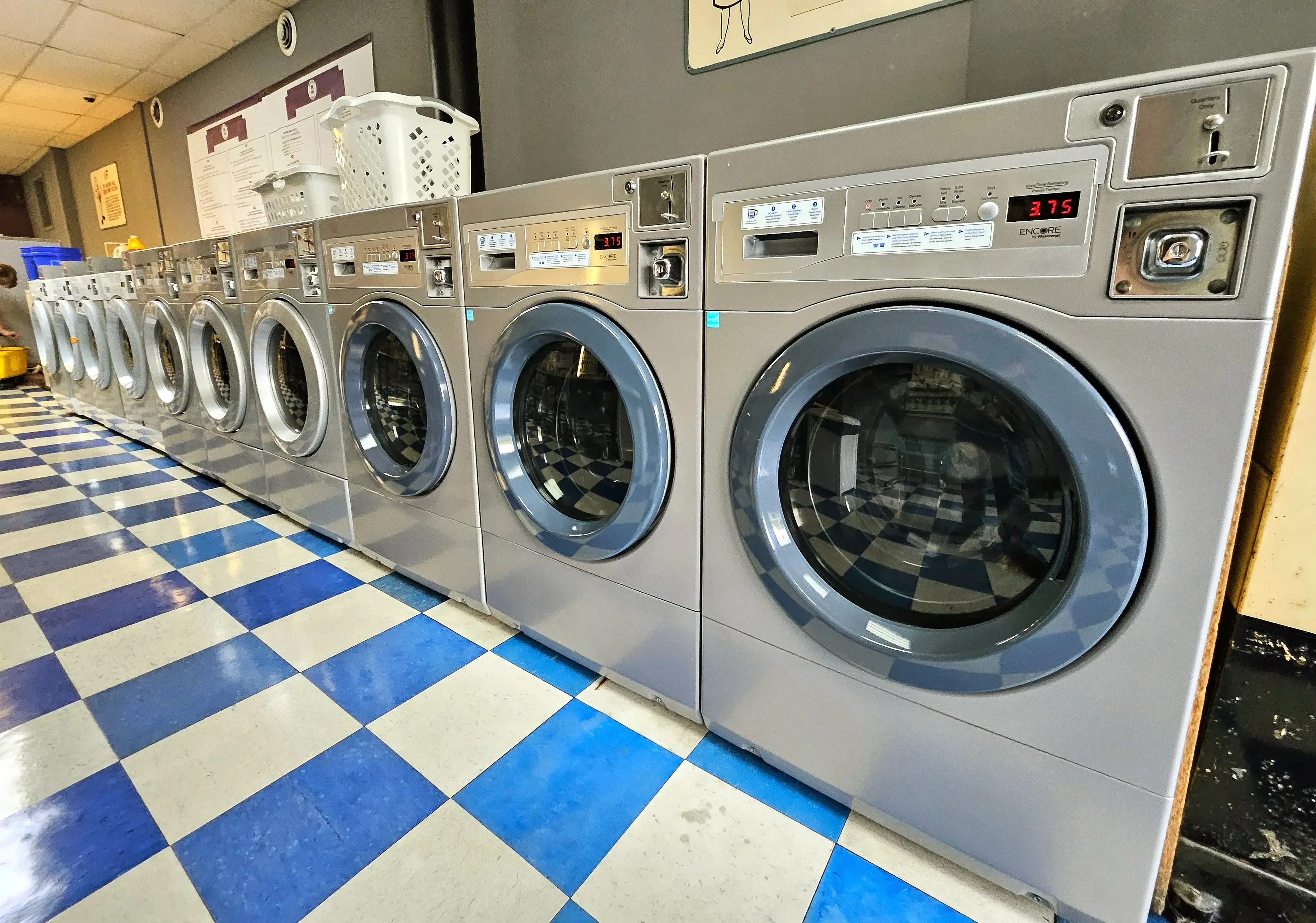 Main Street Laundry & Wash and Fold thumbnail 19