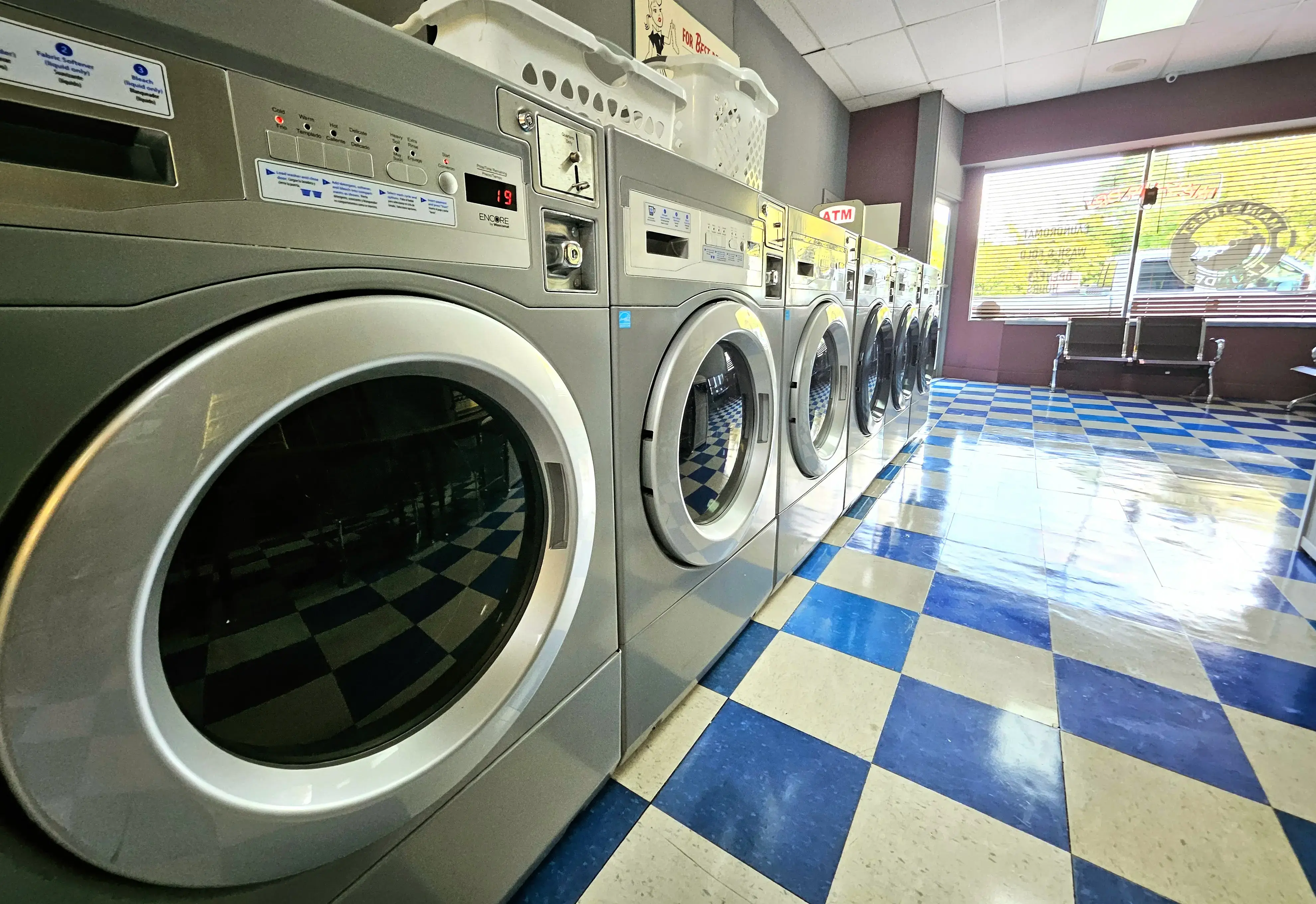 Main Street Laundry & Wash and Fold - Image 2