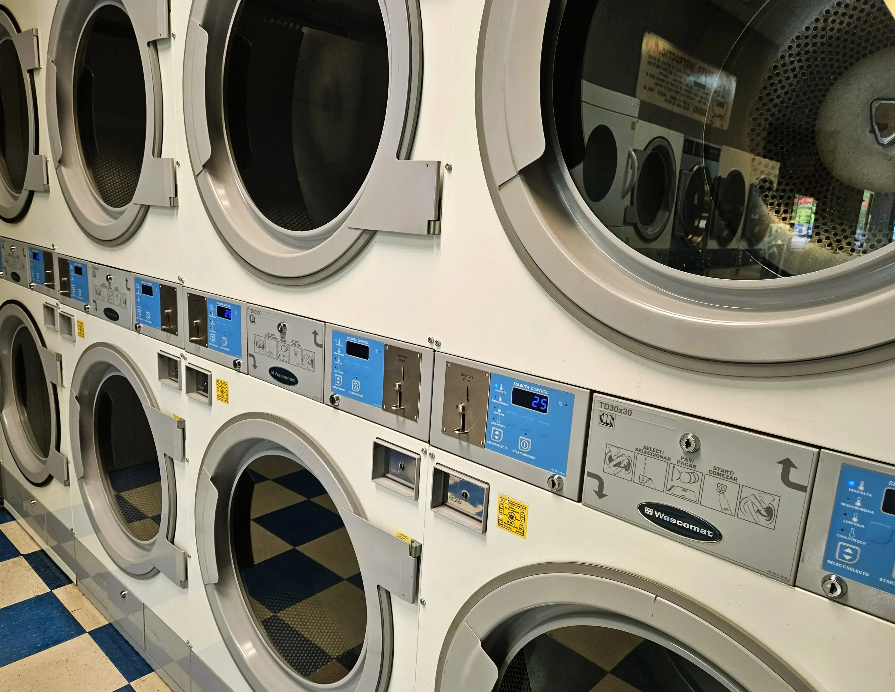 Main Street Laundry & Wash and Fold - Image 8