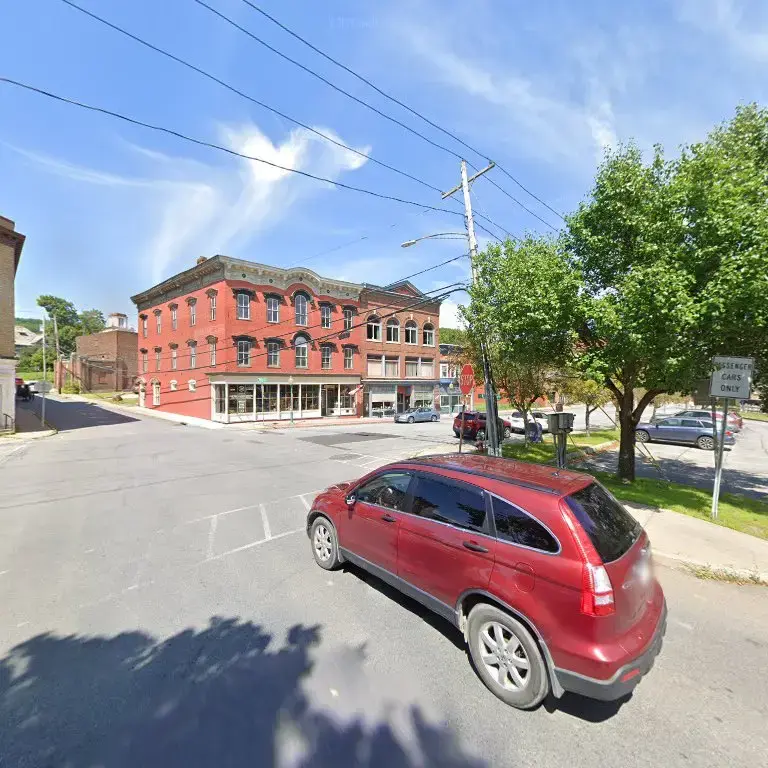 Main Street Laundry & Wash and Fold - Image 20