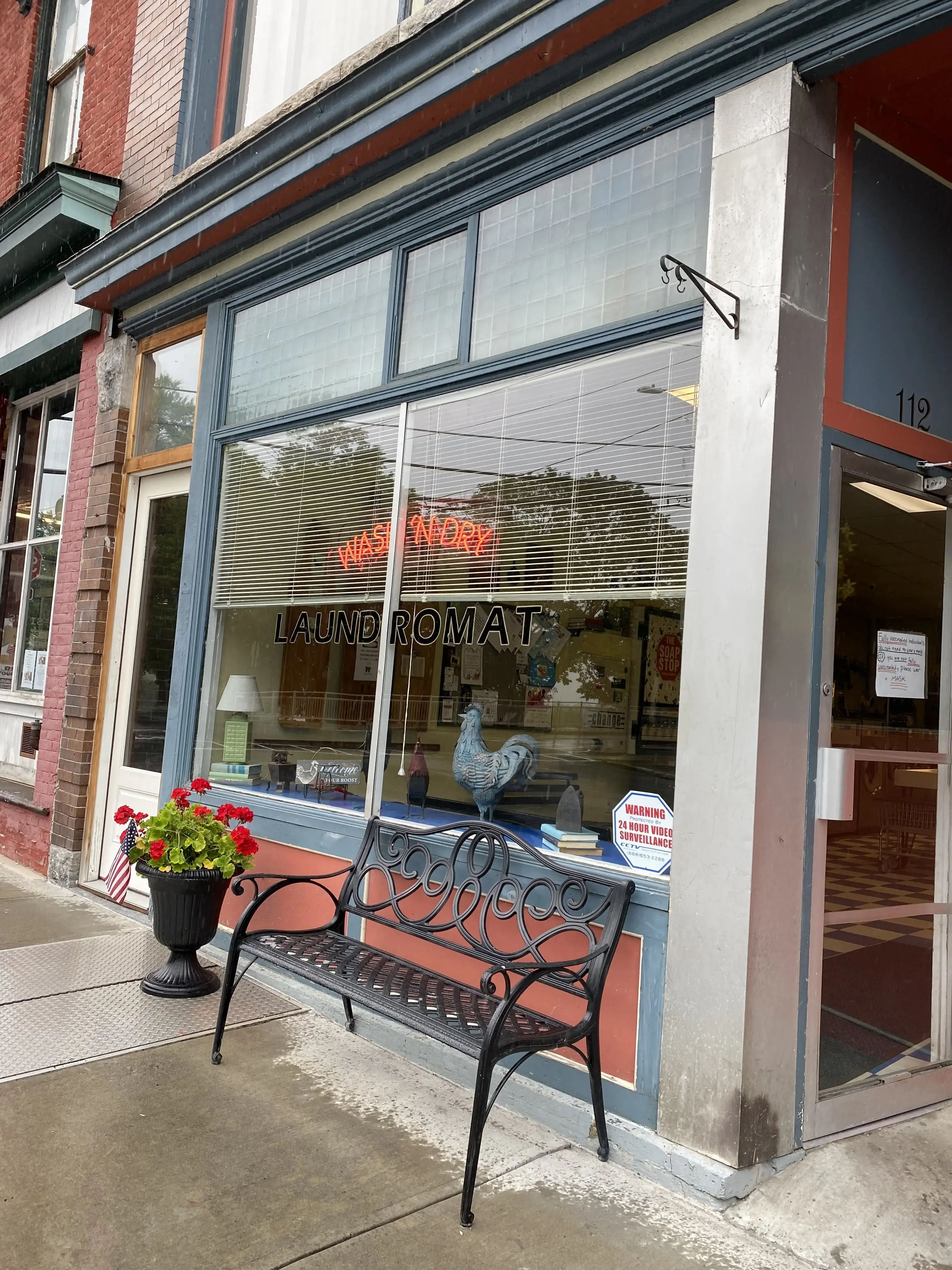 Main Street Laundry & Wash and Fold - Image 6