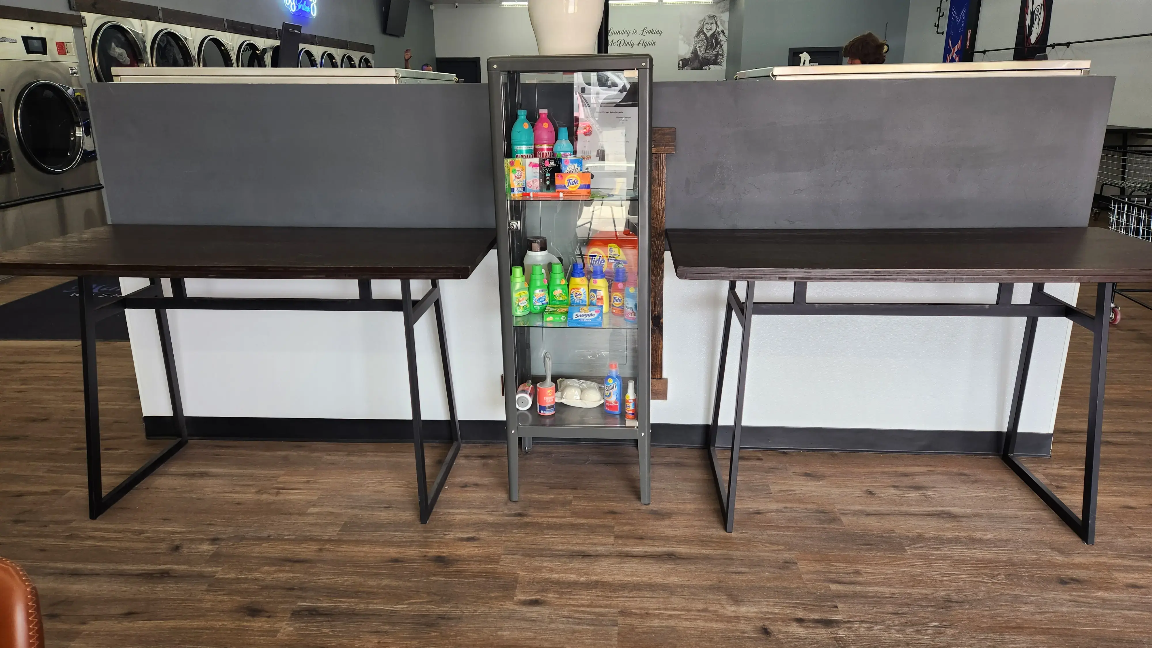 Main Street Washateria - Image 16