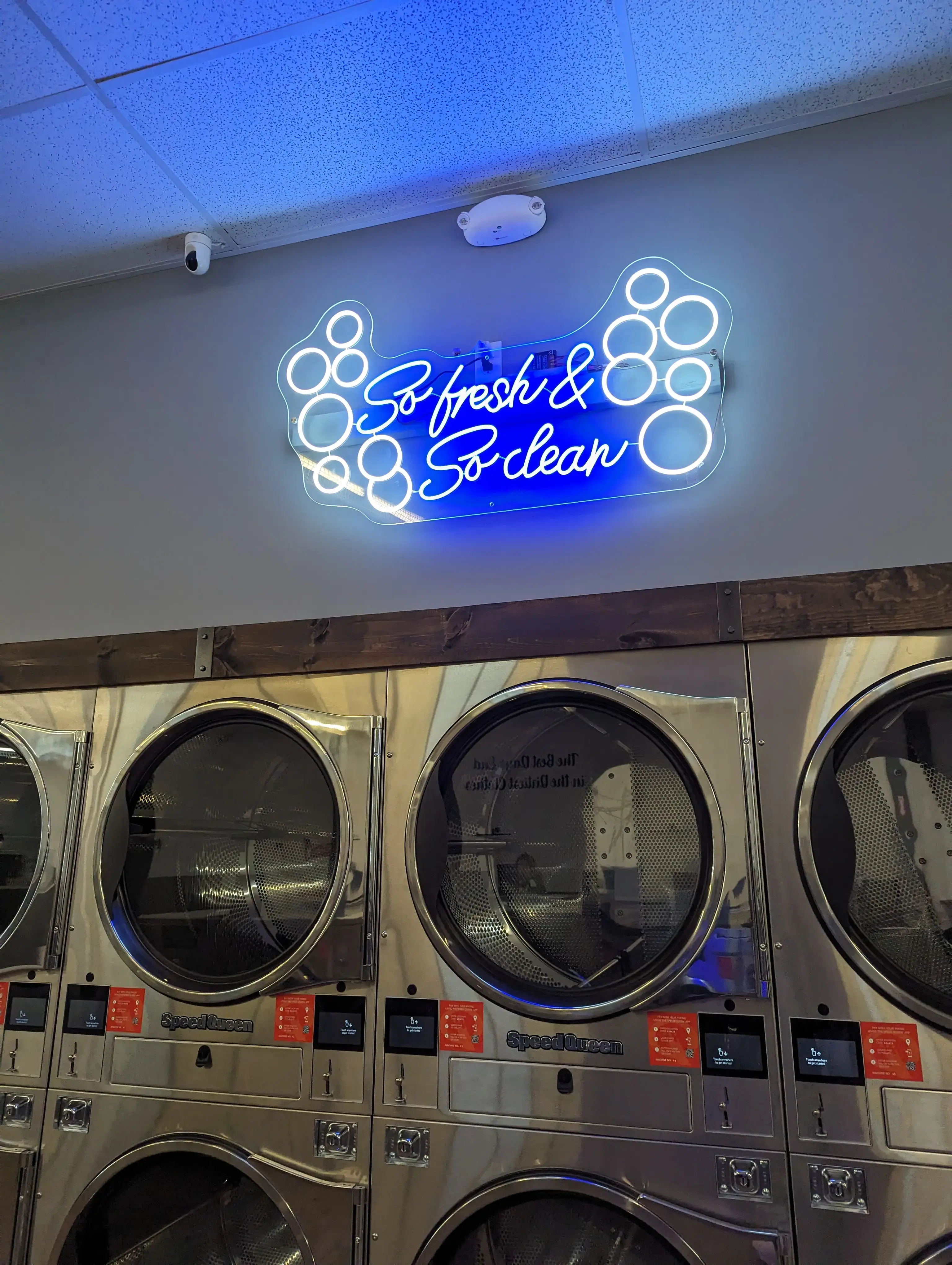 Main Street Washateria - Image 12