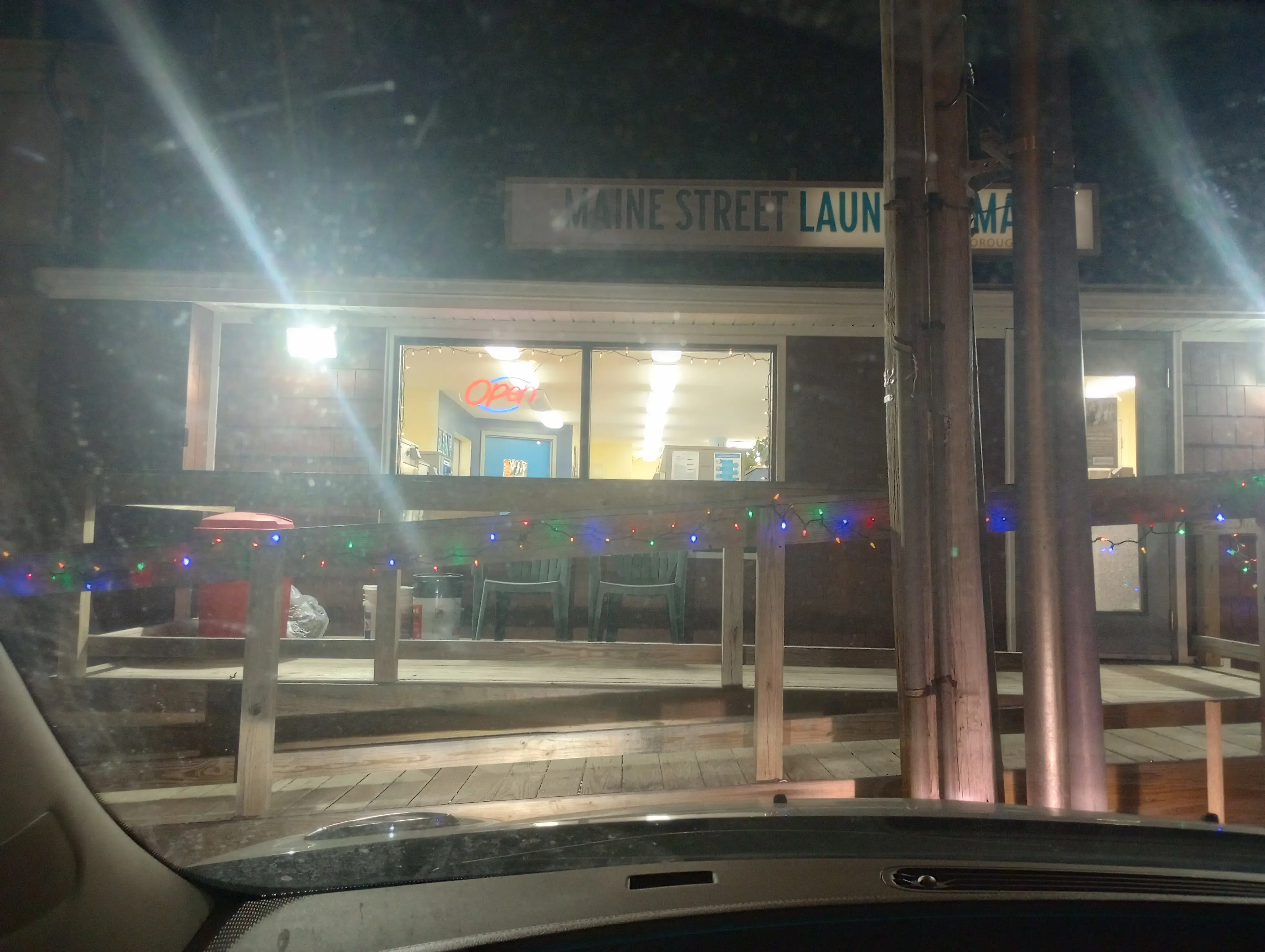 Maine Street Laundromat Scarborough - Image 6