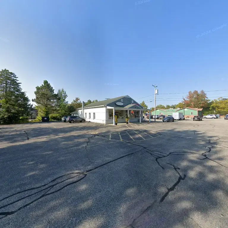 Maine Street Laundromat Scarborough - Image 17