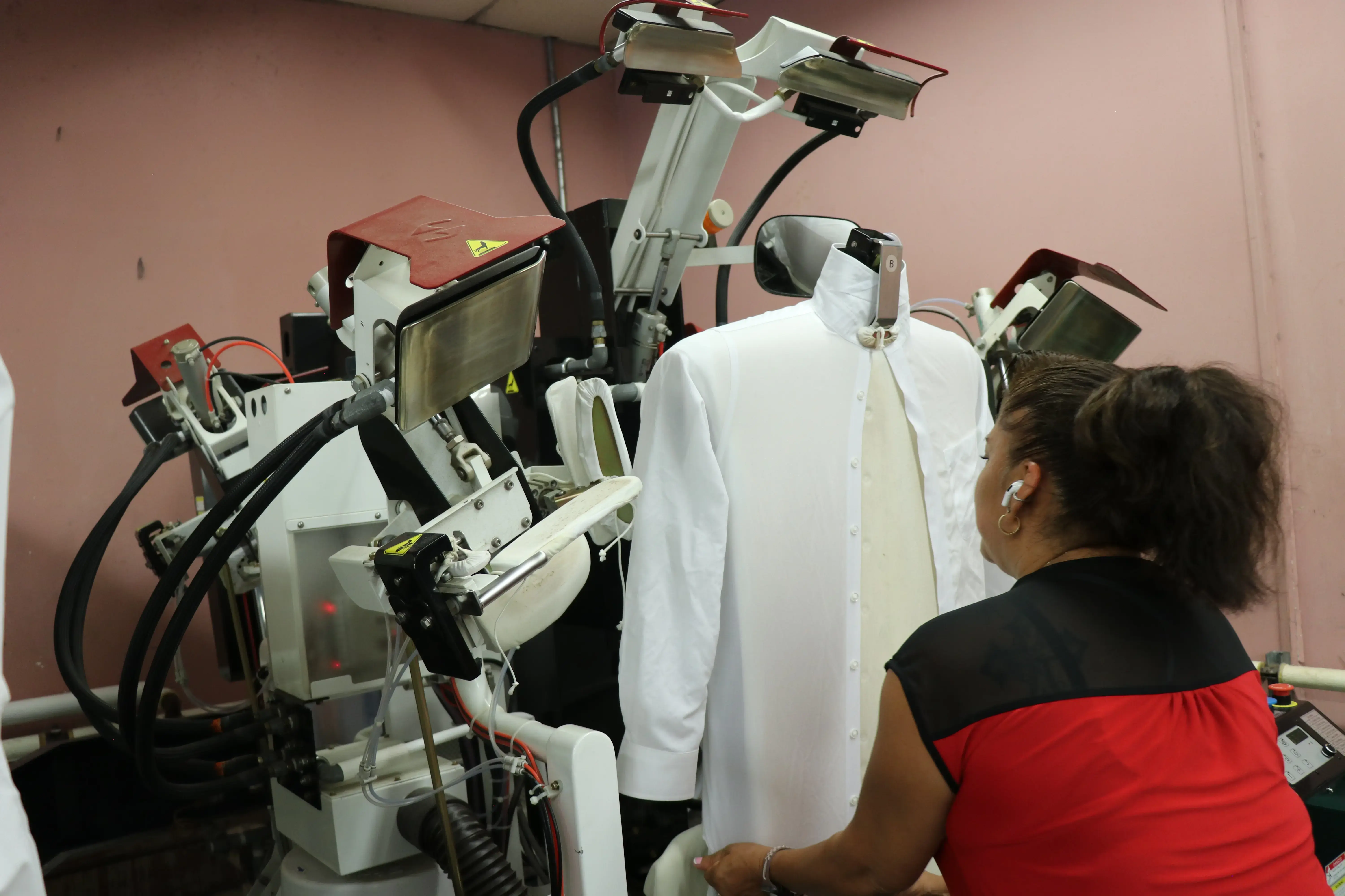 Majik Touch Cleaners - Image 15