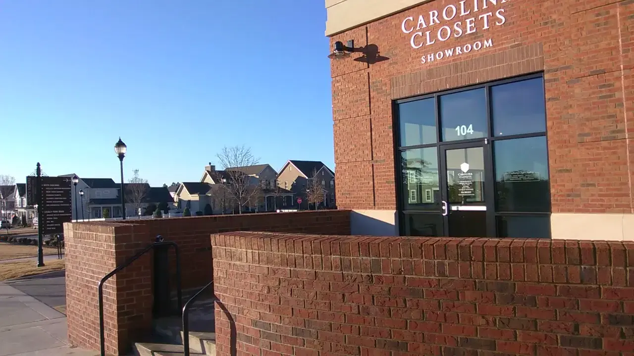 Majik Touch Lockers thumbnail 2